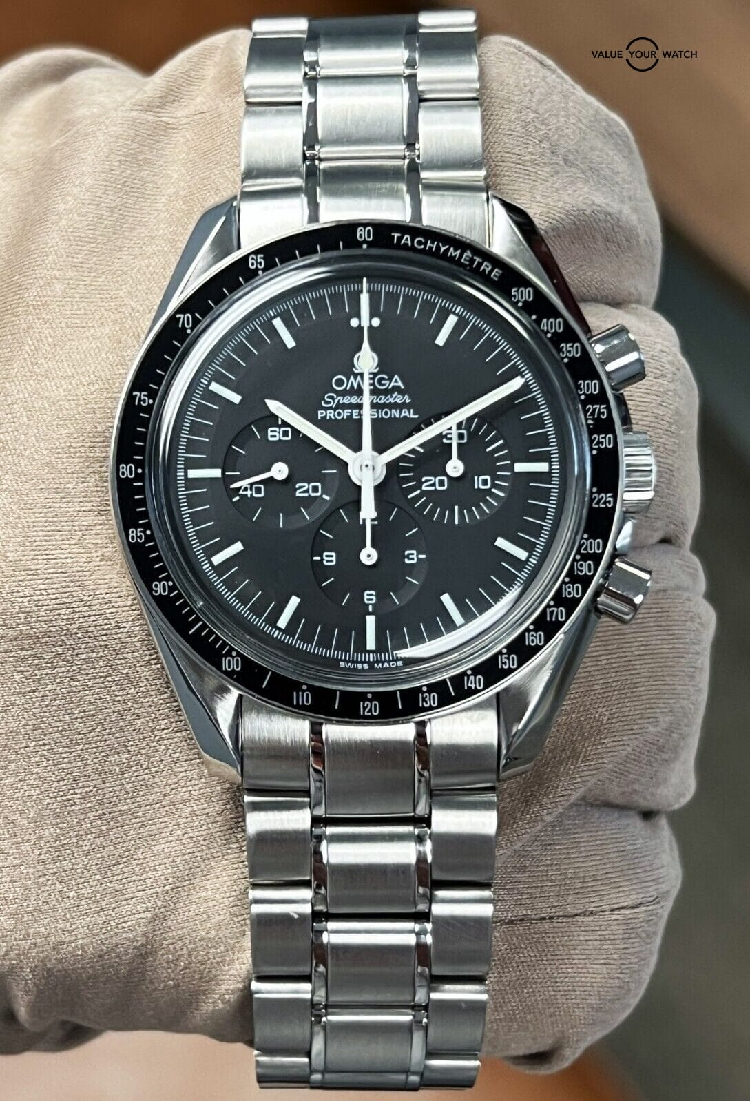 Omega Speedmaster Professional Moonwatch Black 42mm