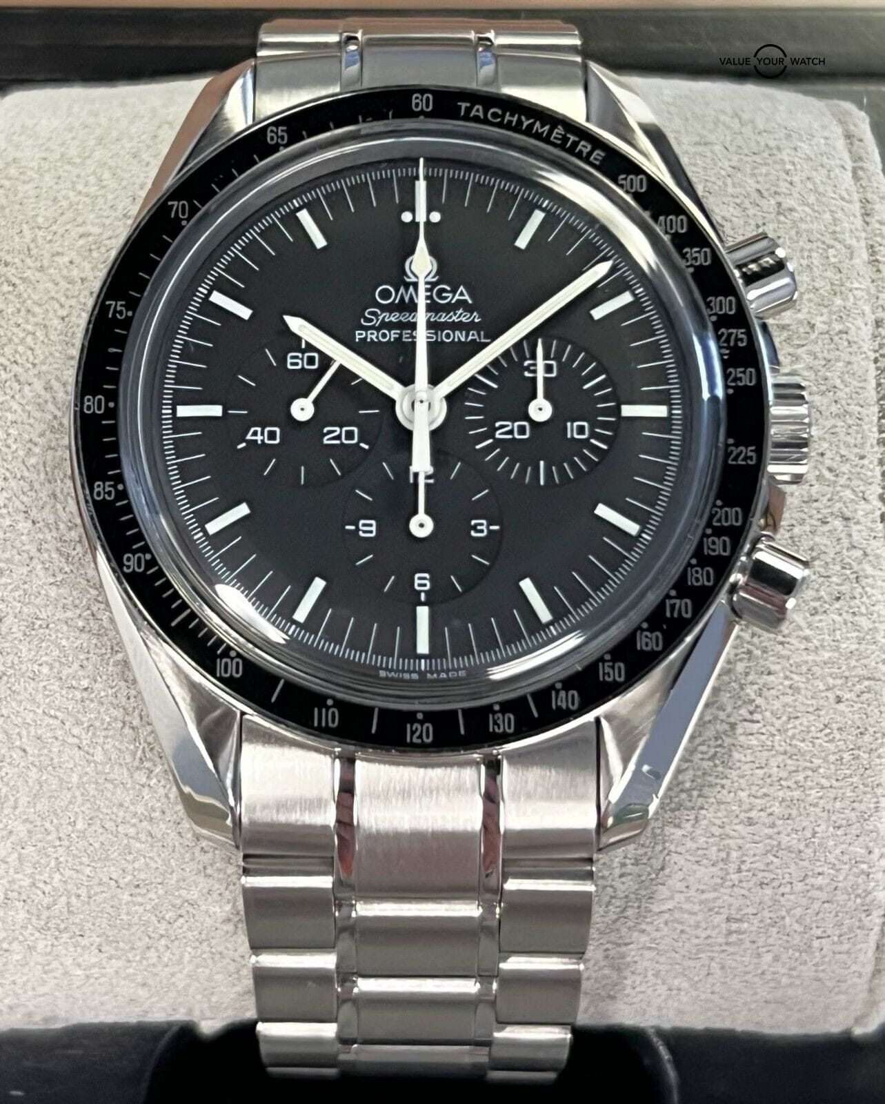 Omega Speedmaster Professional Moonwatch Black 42mm 3570.50!