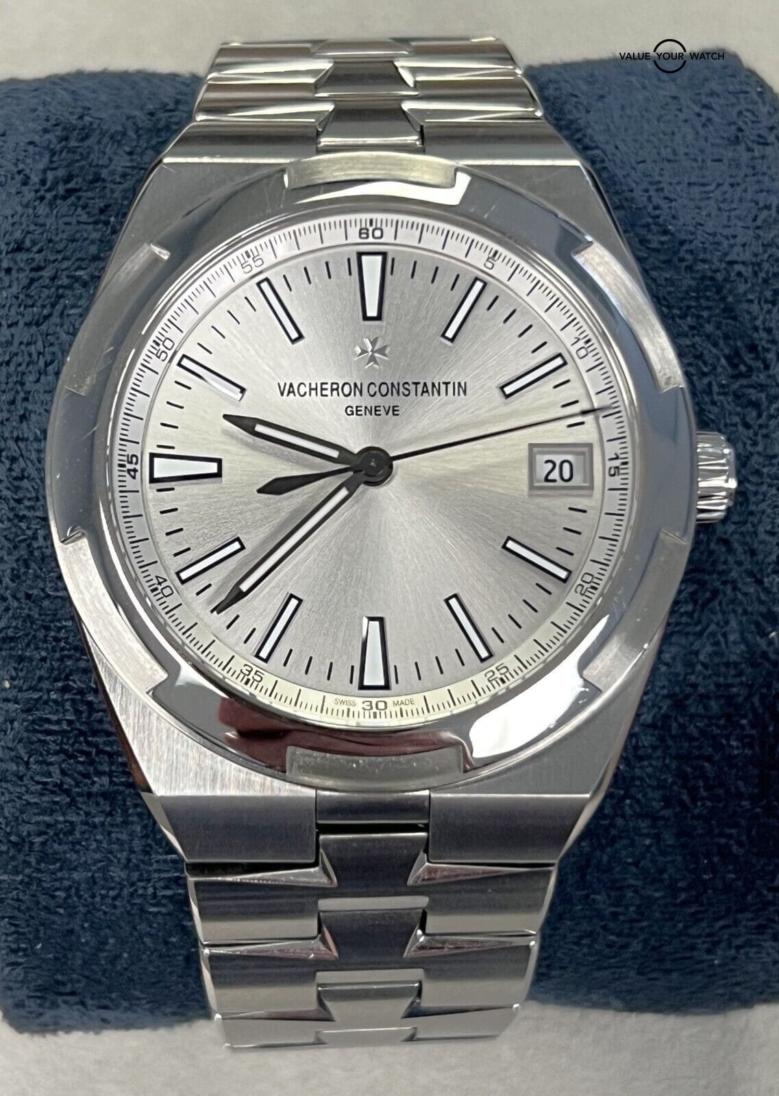 Vacheron Constantin Overseas 4500V Silver Dial 41mm 3 Straps Box/Papers
