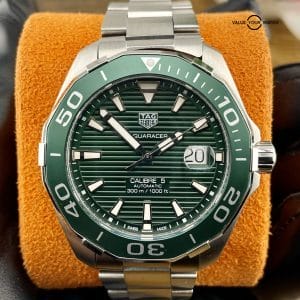 Tag Heuer Aquaracer Hulk – WAY201S 43mm Calibre 5 Automatic Movement