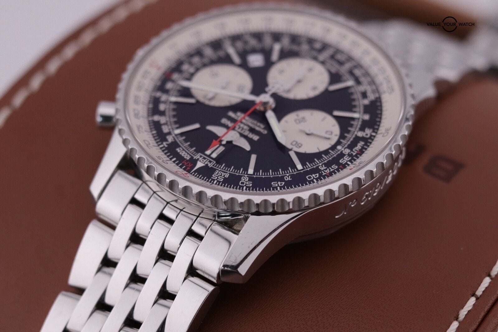 Breitling Navitimer B01 Chronograph Auto 43mm Steel Mens Watch AB0121211B1A1 - Image 9