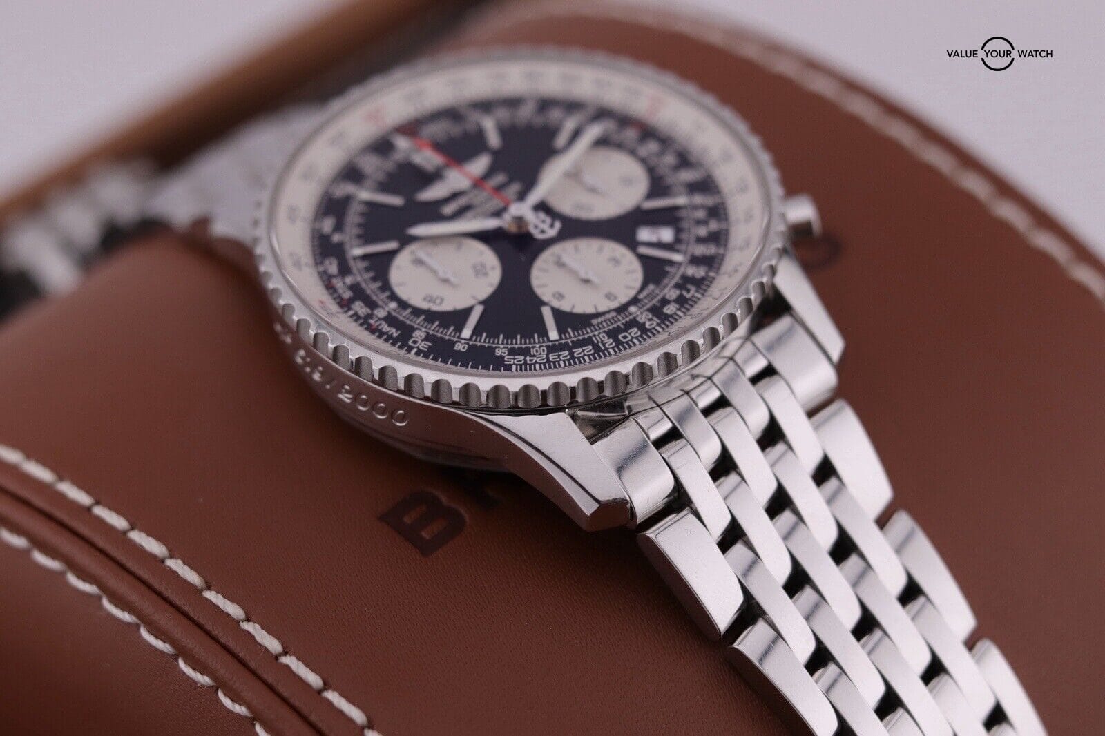 Breitling Navitimer B01 Chronograph Auto 43mm Steel Mens Watch AB0121211B1A1 - Image 10