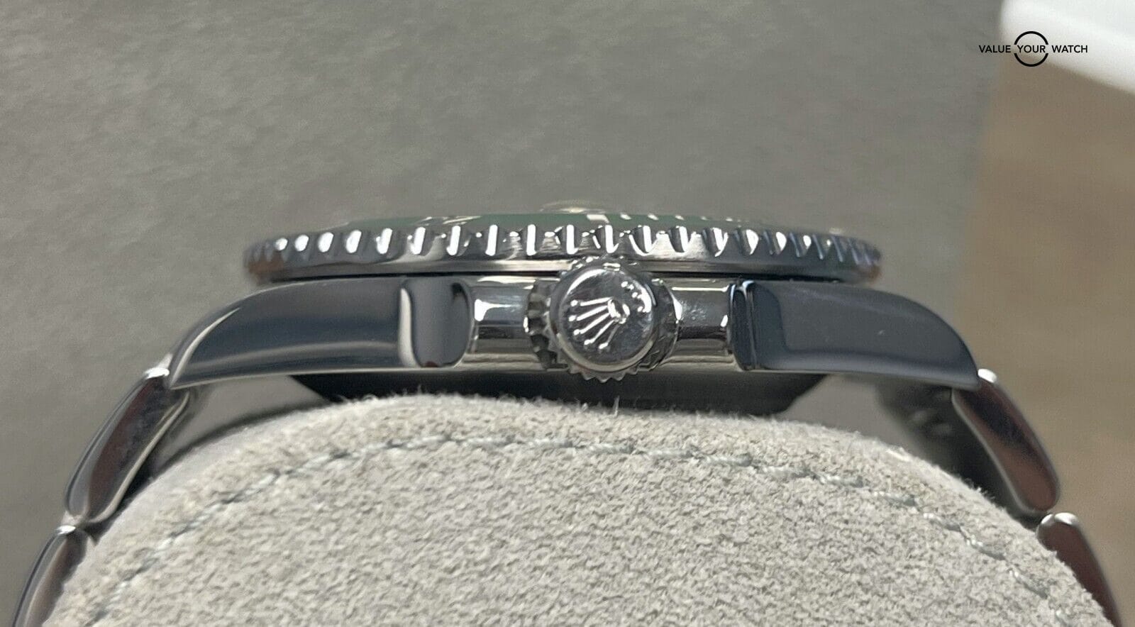 Rolex Submariner “Hulk” 116610LV Stainless Steel 40mm BOXES/PAPERS! - Image 12