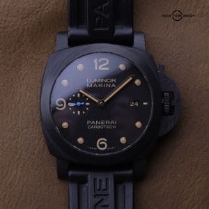 Panerai Luminor Marina Carbotech Men’s Black Ceramic Watch – PAM00661 Pam661