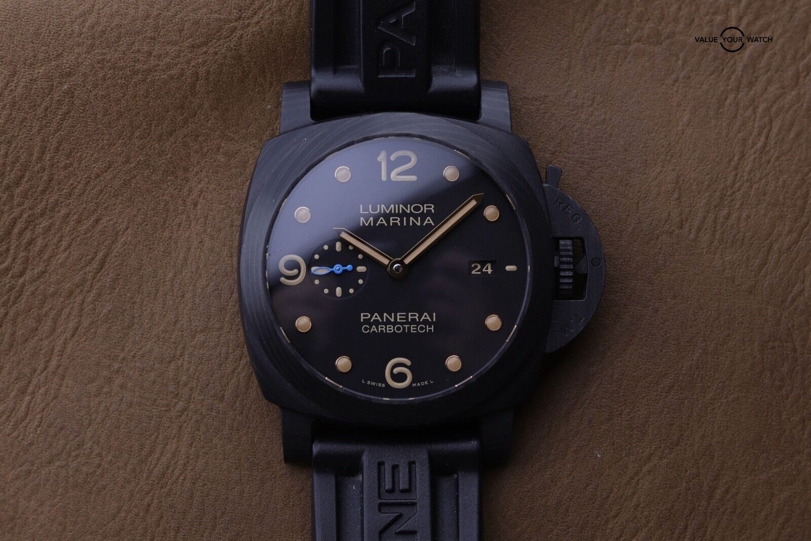 Panerai Luminor Marina Carbotech Men's Black Ceramic Watch - PAM00661 Pam661