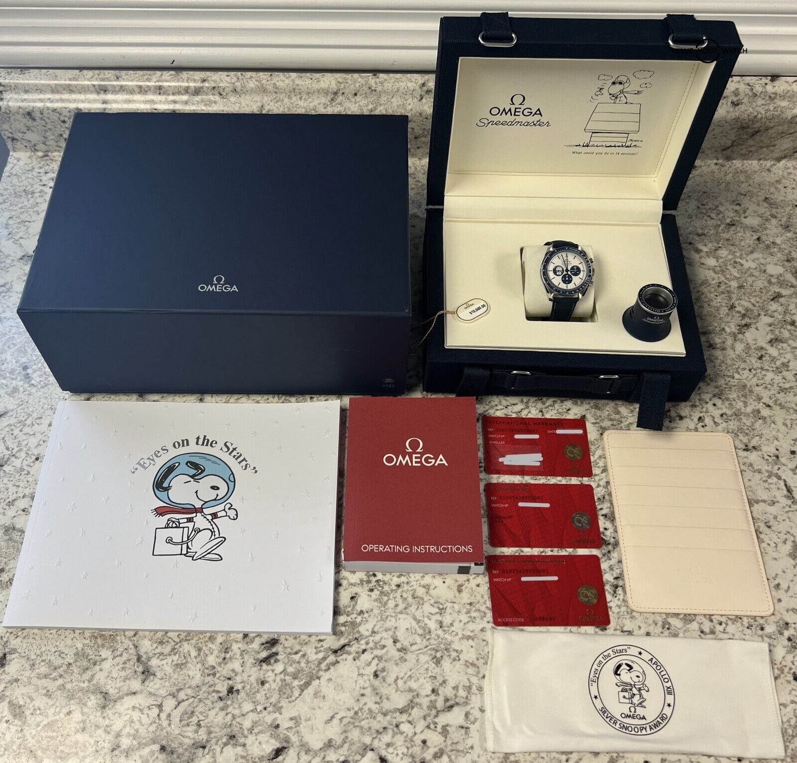 2023 Omega Speedmaster Silver Snoopy Award 50th Anniversary BOXES/PAPERS! - Image 4