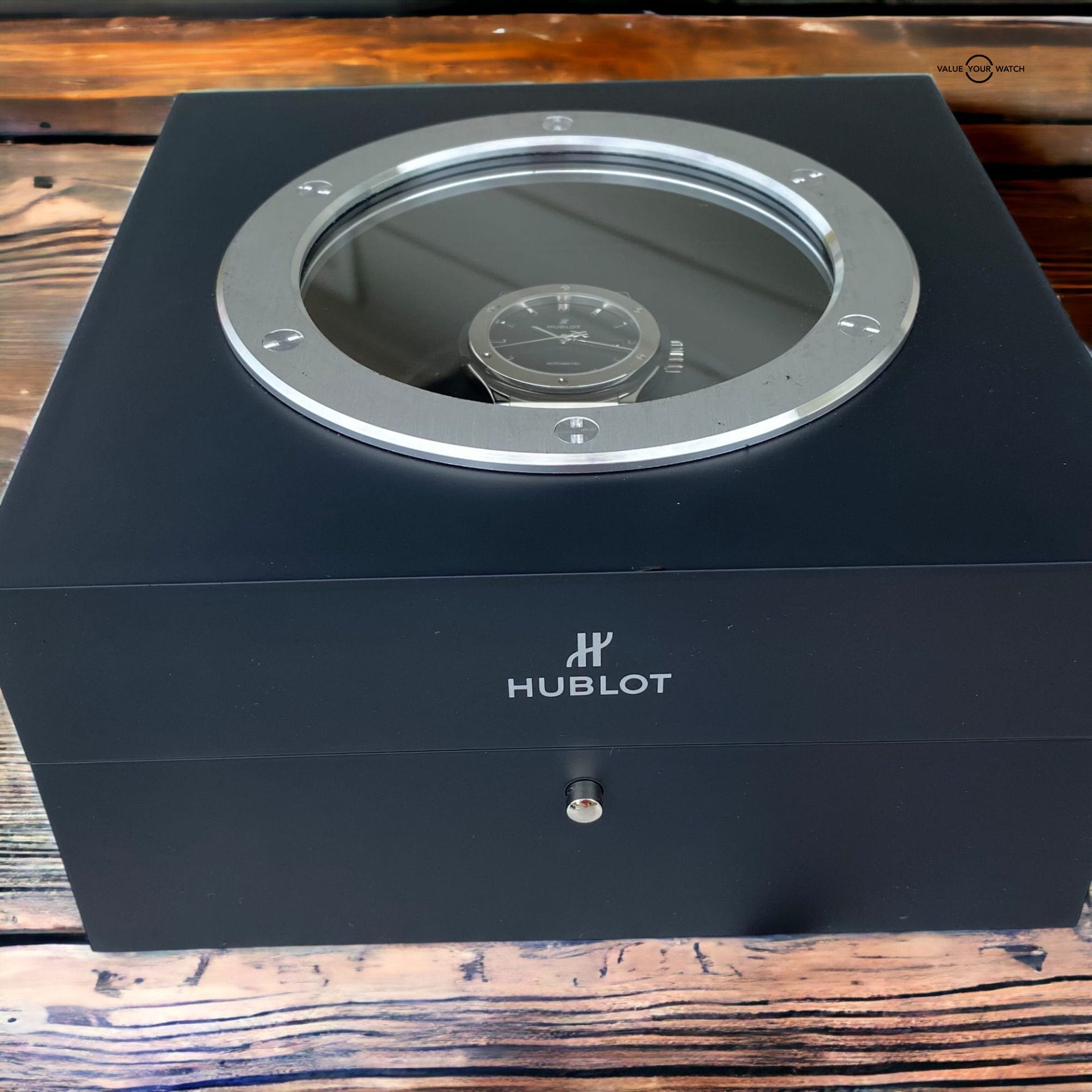 Hublot Classic Fusion Titanium Men's Black Automatic 42mm Date Watch MSRP $7600 - Image 10