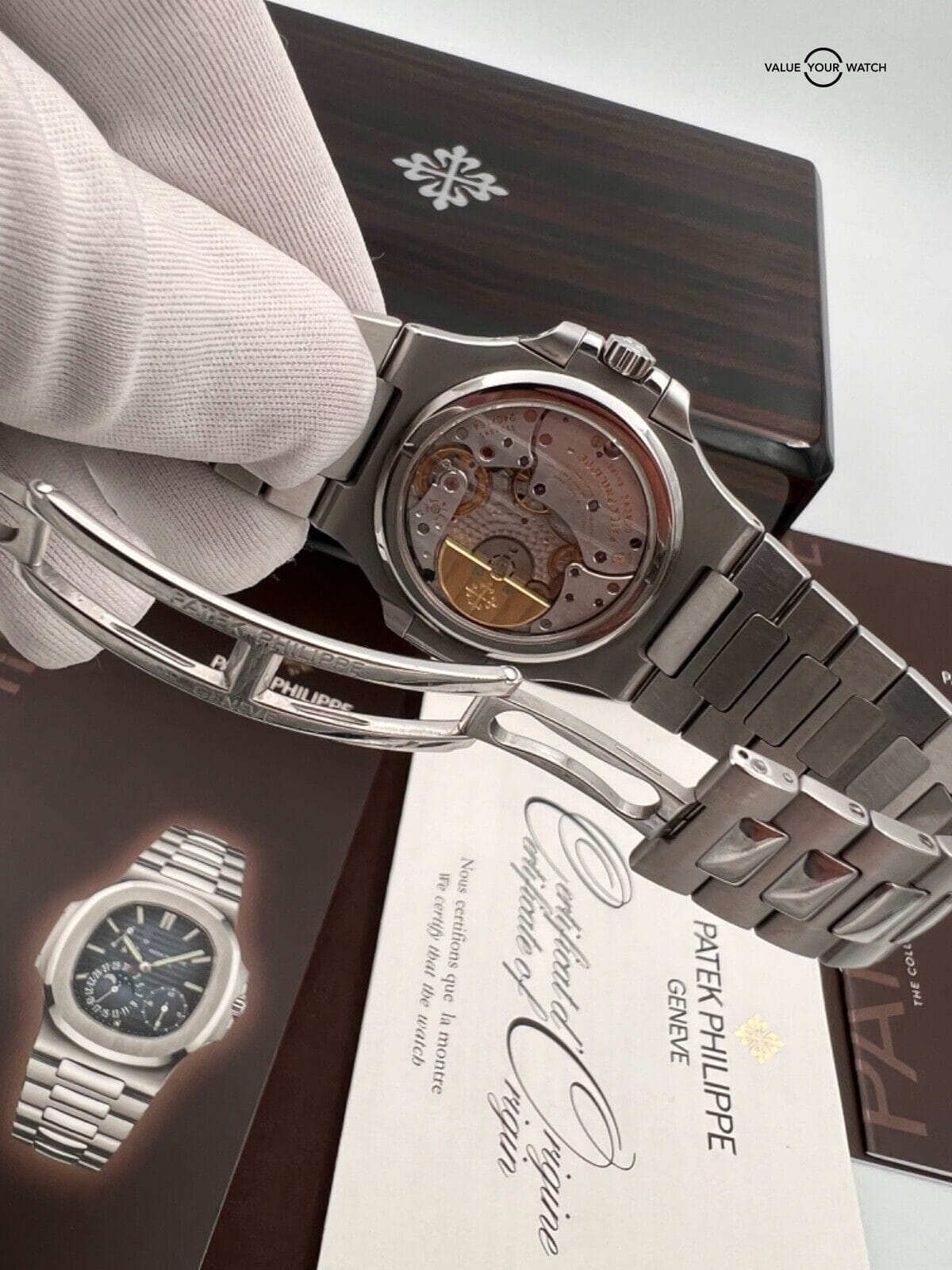 2011 Patek Philippe Blue Dial Steel Moonphase Power Reserve Nautilus 5712 Papers - Image 4