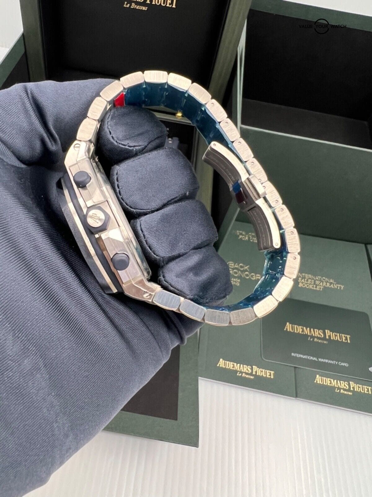 2023 New Audemars Piguet Royal Oak Offshore Flyback Chronograph Blue Dial Steel - Image 5