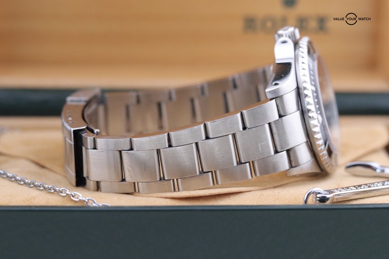 1995 Rolex Sea-Dweller 16600 Complete Set | Black Dial Oyster Steel Bracelet - Image 11
