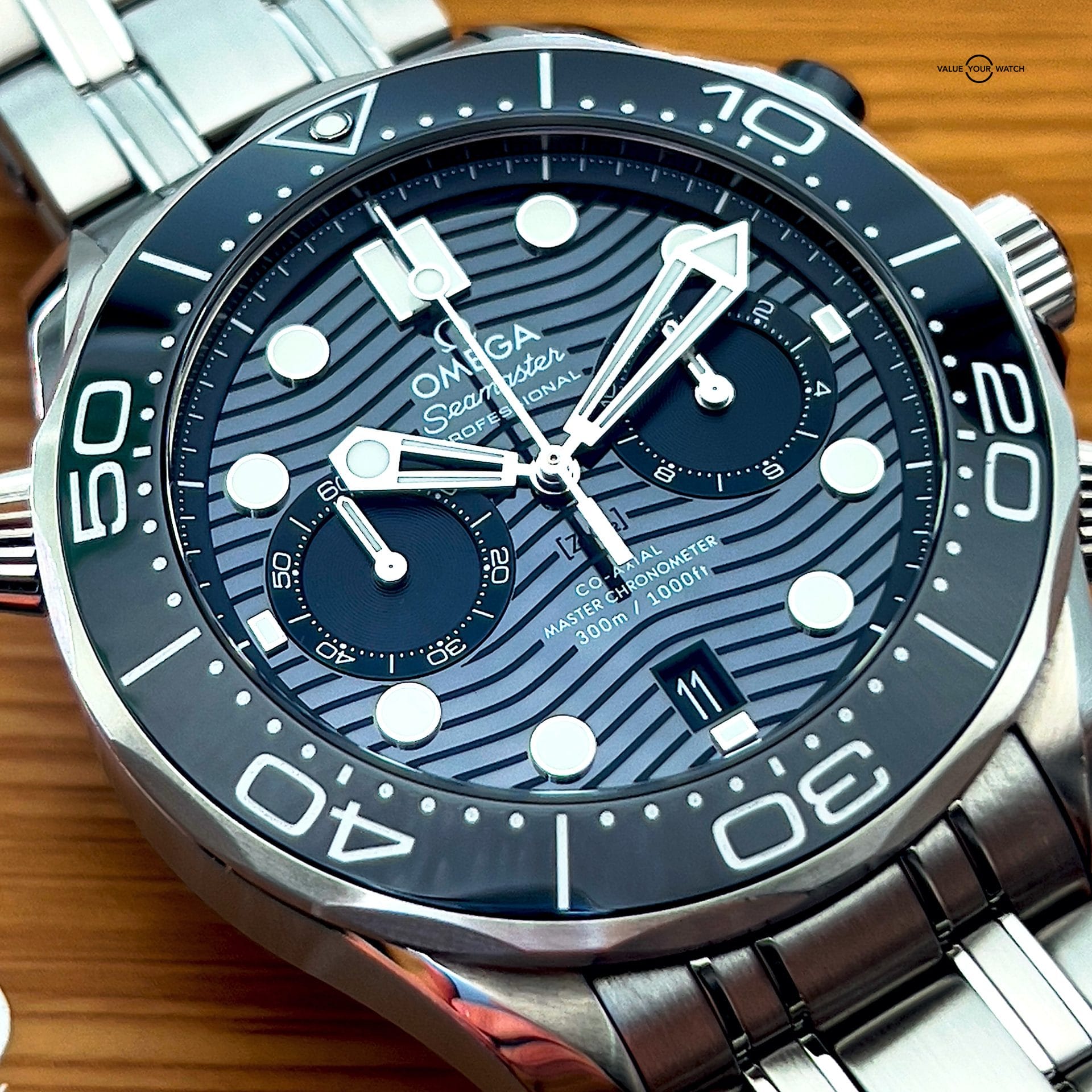 Omega Seamaster Professional 300 Chronograph 44mm / 210.30.44.51.01.001 / 2022 B&P