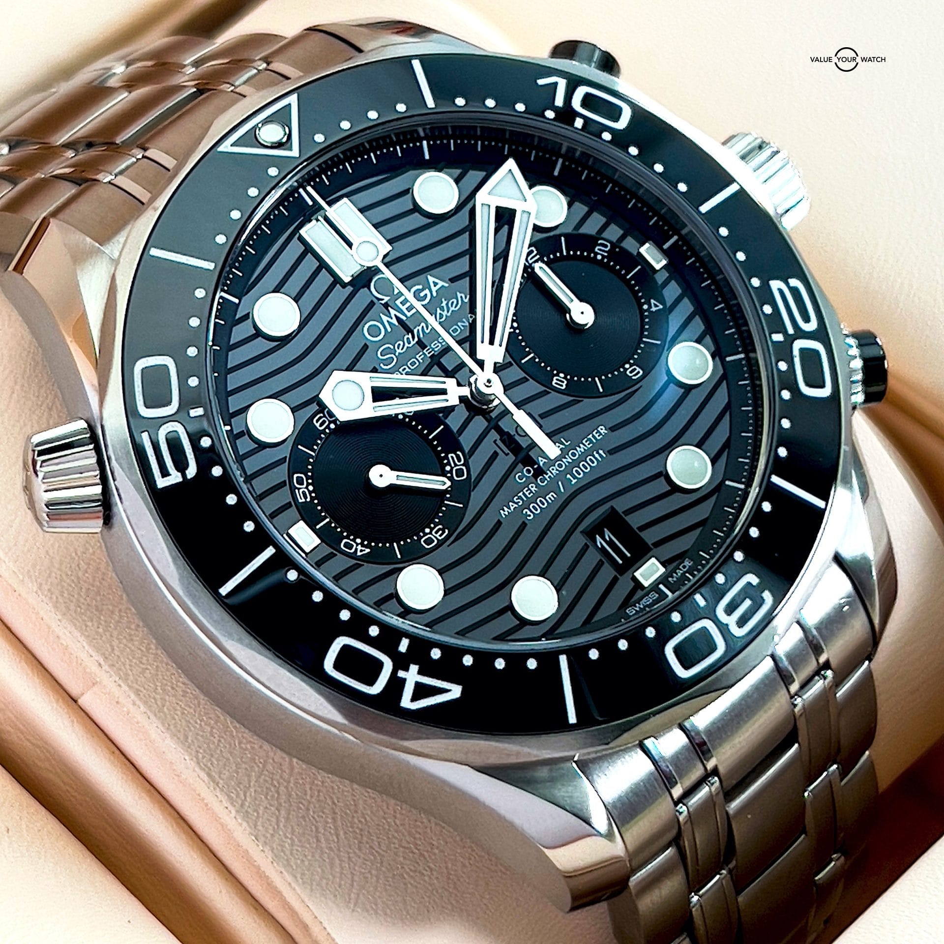 Omega Seamaster Professional 300 Chronograph 44mm / 210.30.44.51.01.001 / 2022 B&P - Image 6