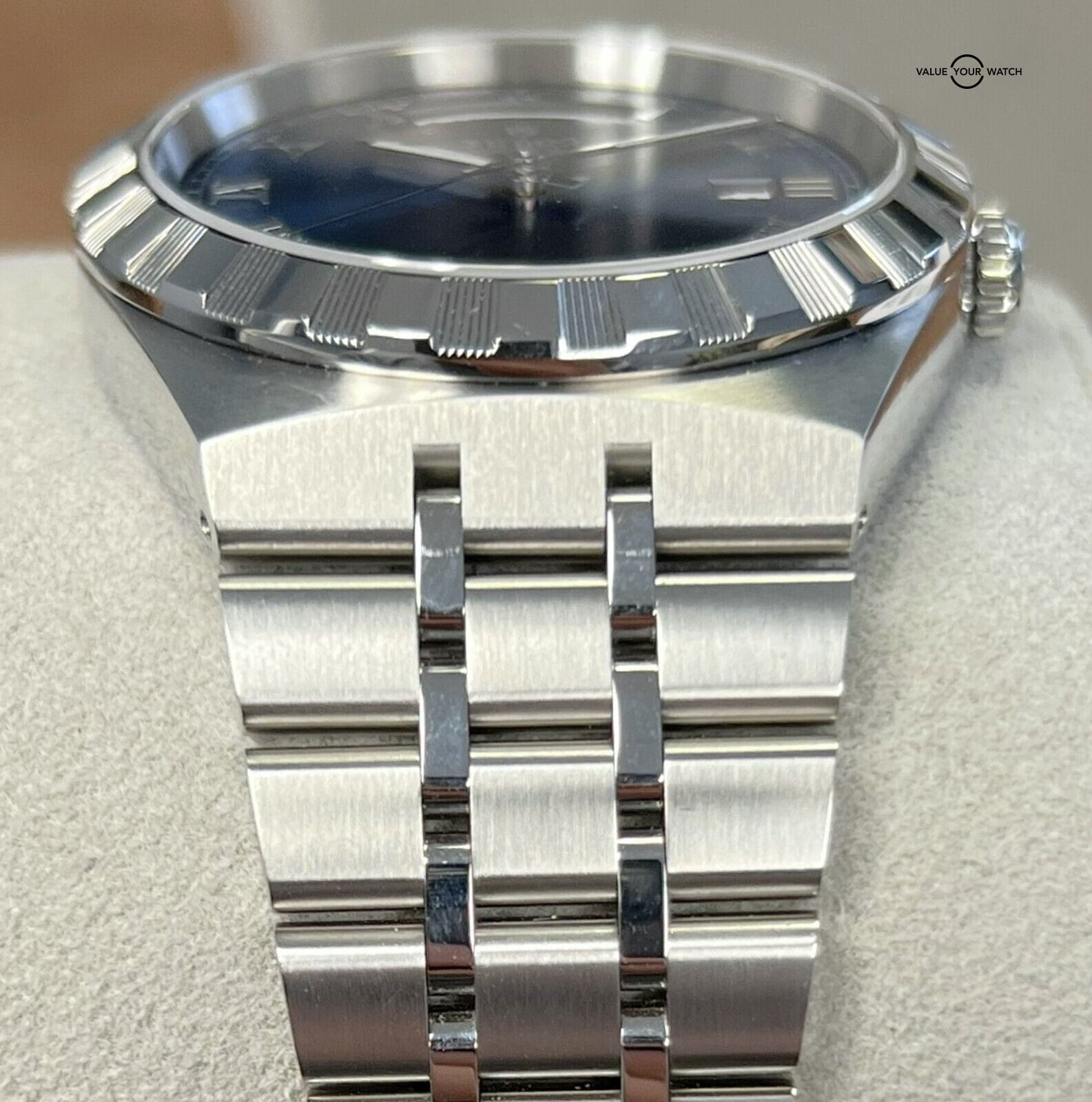 Tudor Royal 41mm Blue Dial Stainless Steel M28600 BOXES/PAPERS! - Image 8