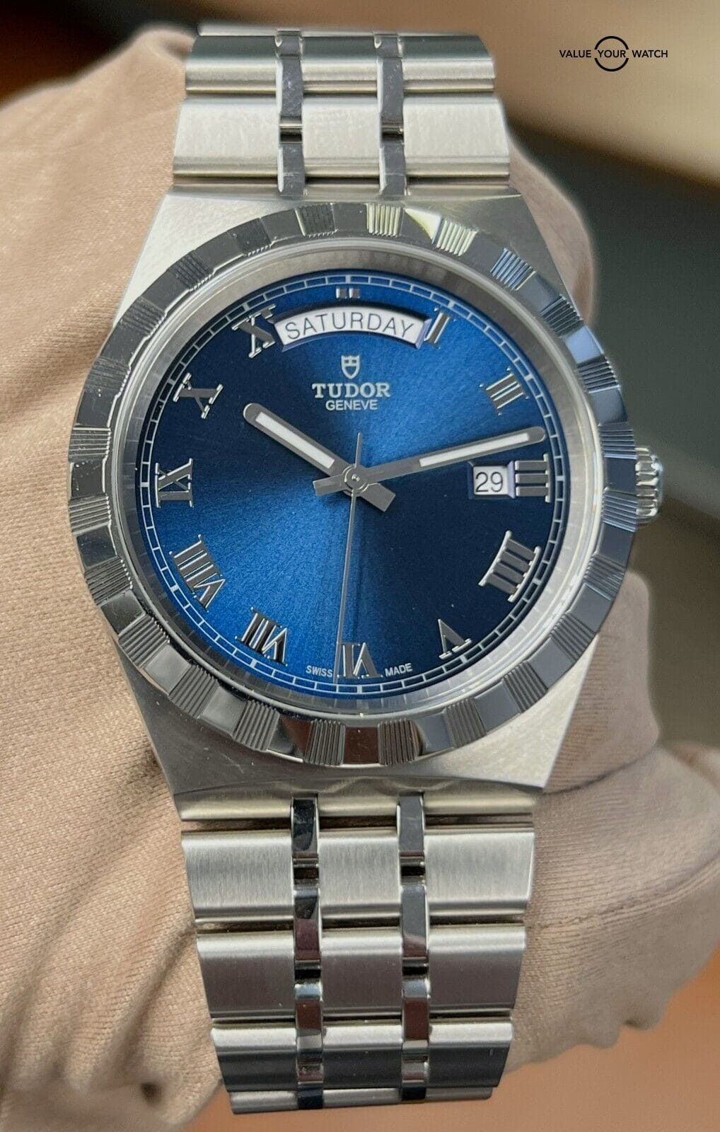 Tudor Royal 41mm Blue Dial Stainless Steel M28600 BOXES/PAPERS! - Image 13