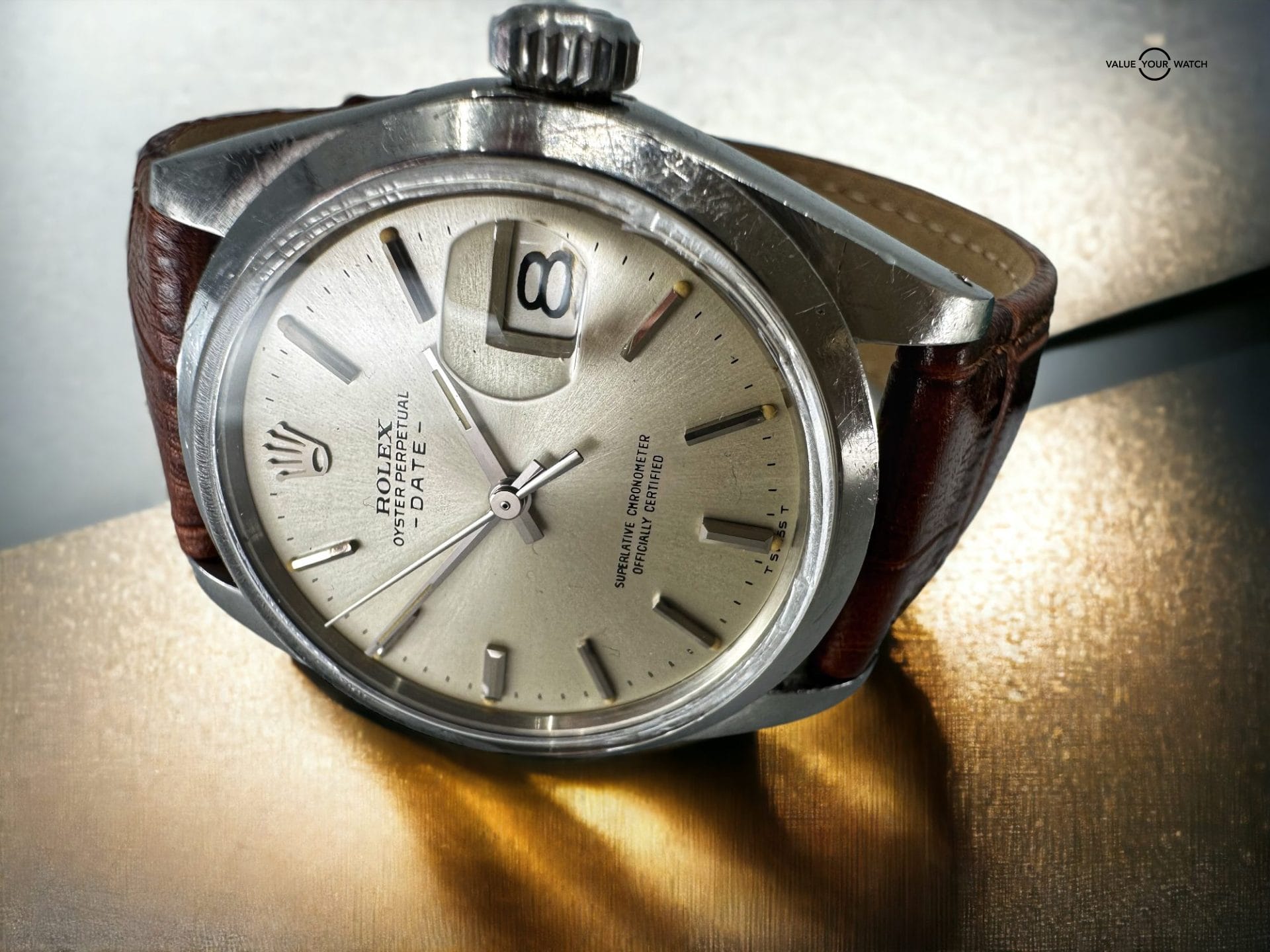 Vintage Rolex 1500 Oyster Perpetual Date Stainless Steel Champagne Dial 34mm - Image 3