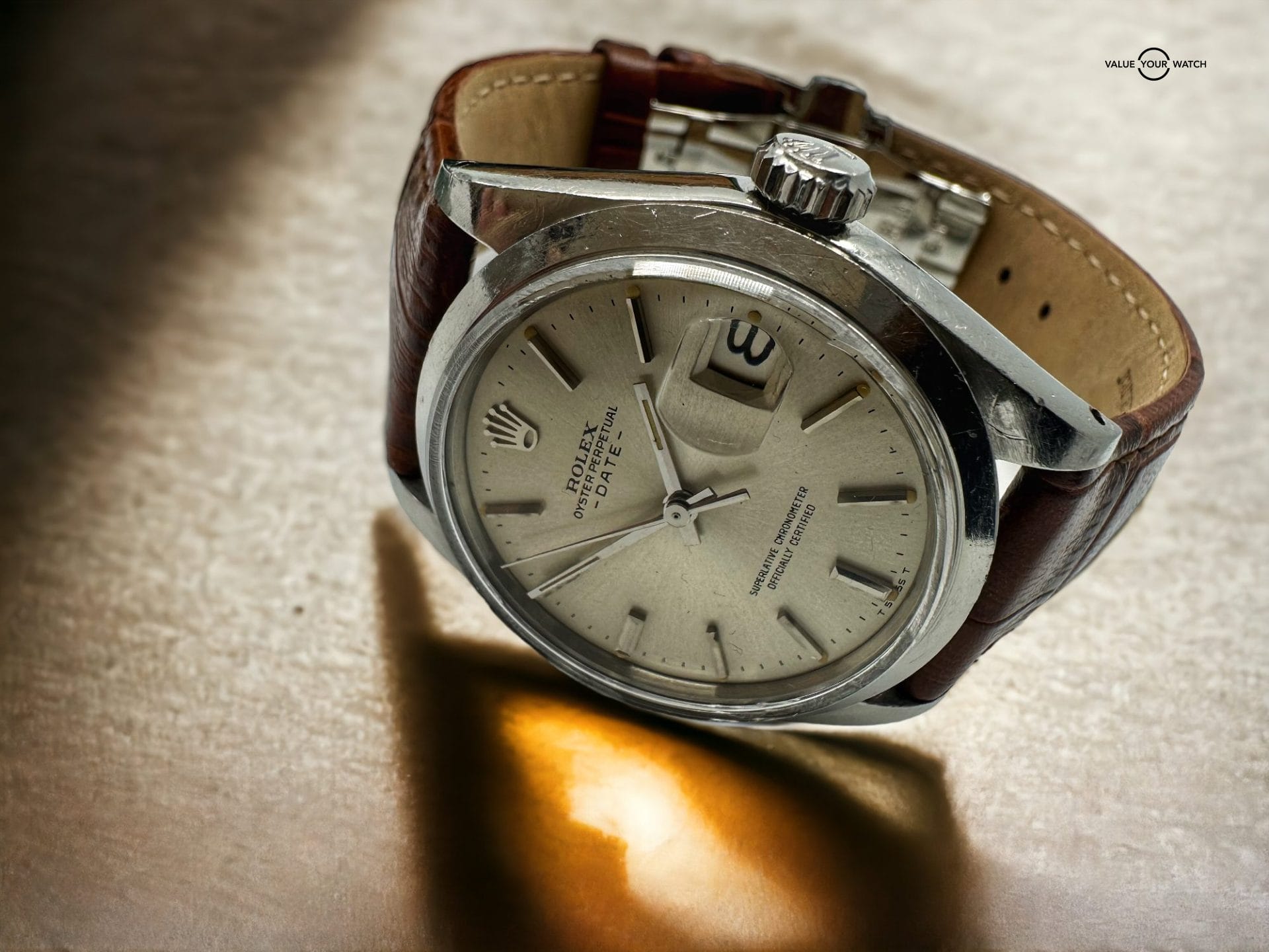 Vintage Rolex 1500 Oyster Perpetual Date Stainless Steel Champagne Dial 34mm - Image 4