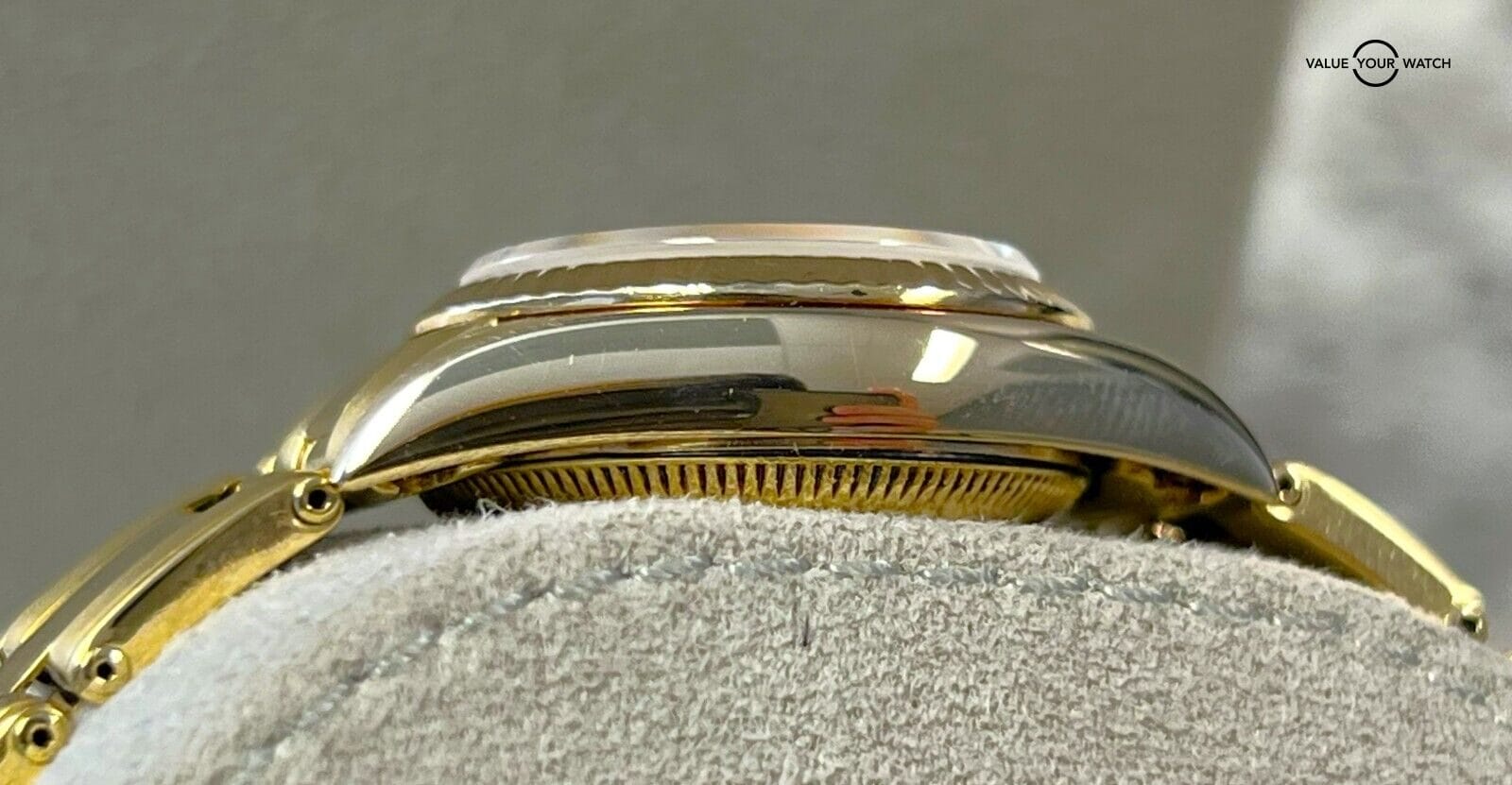 Rolex Ladies Oyster Perpetual 24mm 14K Yellow Gold 67197! - Image 9