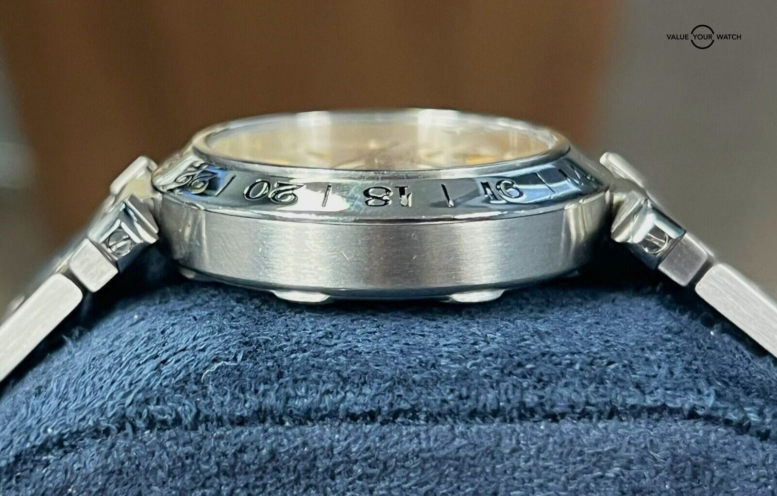 Cartier Pasha C GMT Silver Dial GMT 36mm Automatic W31029M7! - Image 9