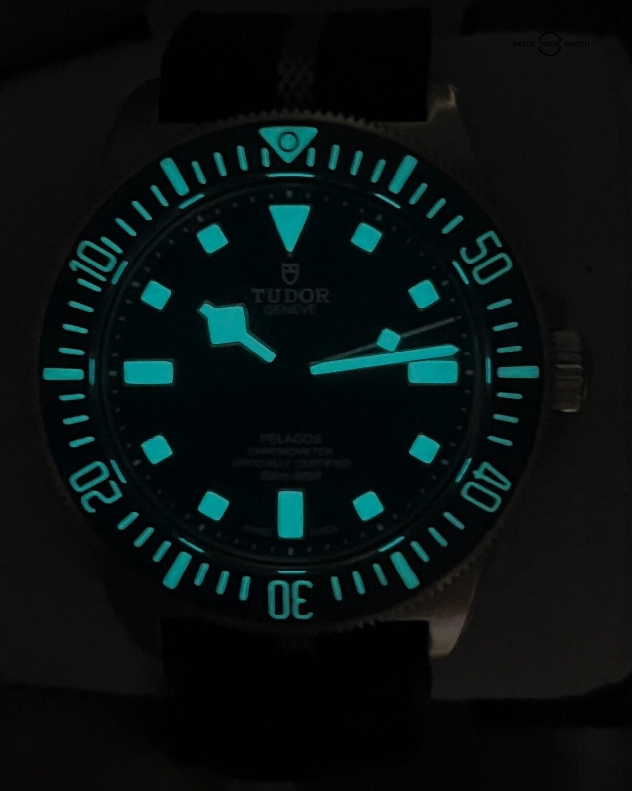 2022 Tudor Pelagos FXD Marine Nationale 42mm Blue Dial BOXES/PAPERS! - Image 7