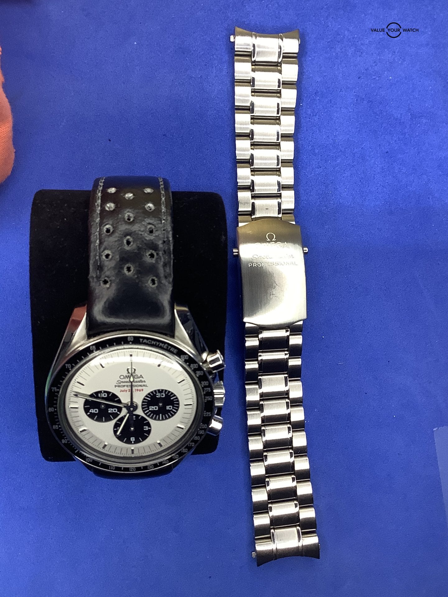 Omega Speedmaster Apollo 11 35th Anniversary LE - Image 4