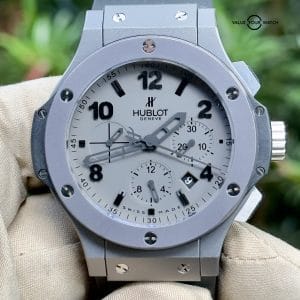 Gray Big Bang Tantalum 44mm comes with box and papers. Amazing sandblast gray finish
