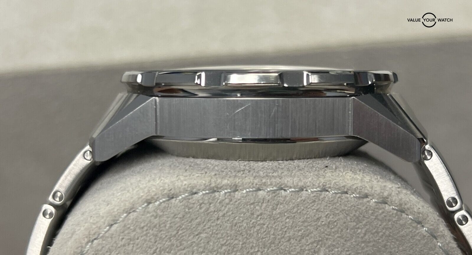 IWC Aquatimer Automatic IW356806 44mm White Dial 2 Straps BOXES! - Image 6