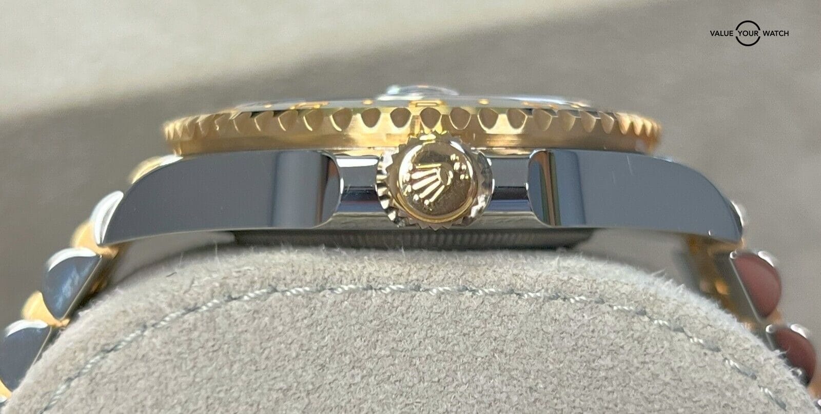 Rolex GMT Master II 126713GRNR BOXES/PAPERS! - Image 6