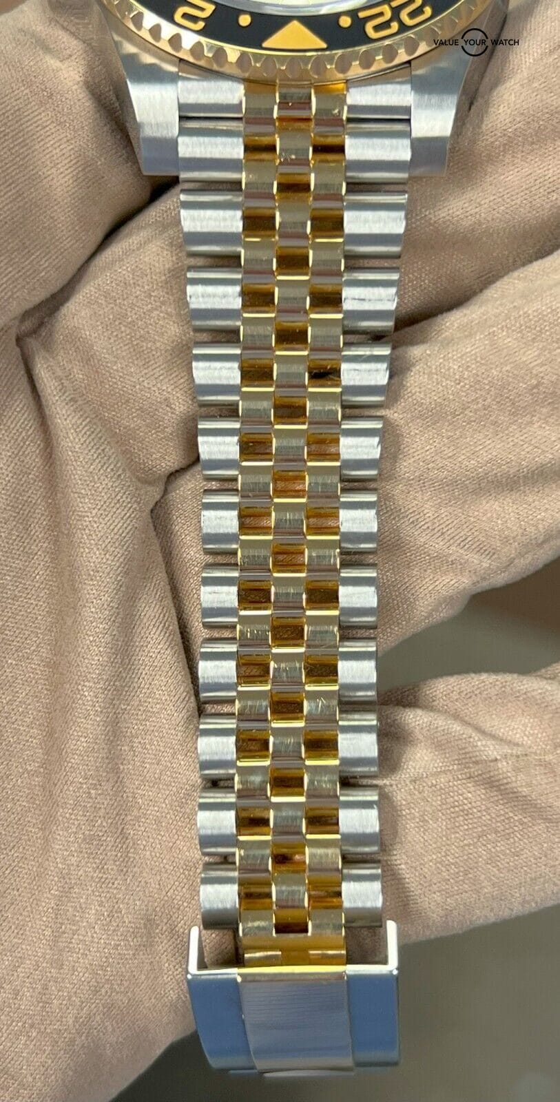 Rolex GMT Master II 126713GRNR BOXES/PAPERS! - Image 15