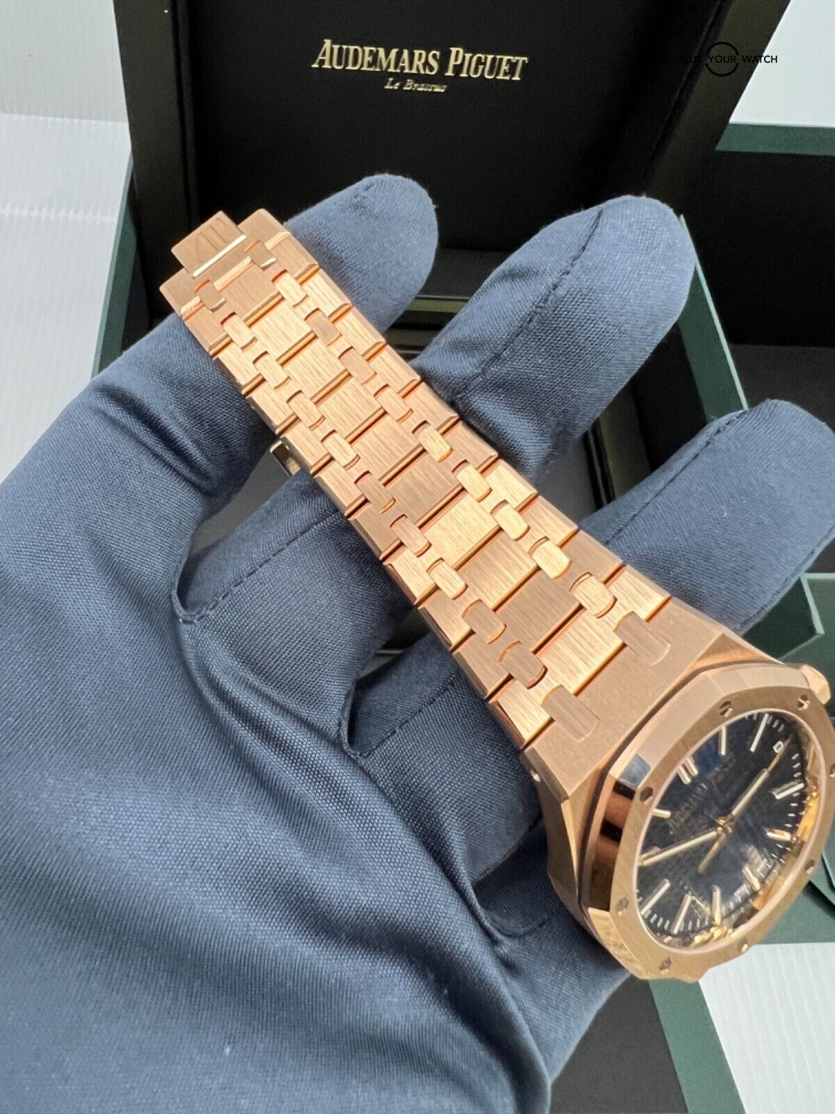 2023 MINT Audemars Piguet Royal Oak Rose Gold Blue Dial 15510OR - Image 8