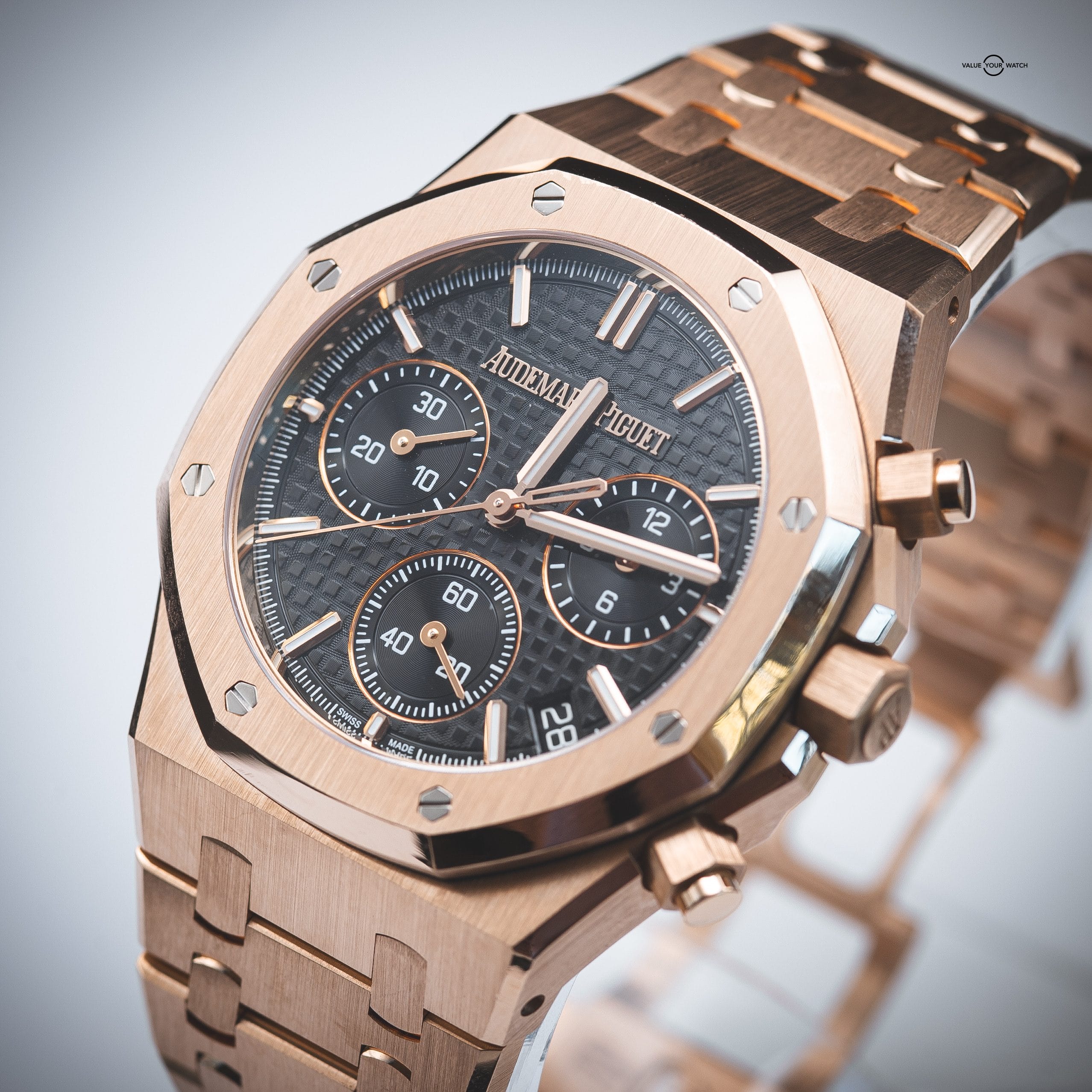 Audemars Piguet Royal Oak Chronograph 50th Anniversary 41mm Rose/Pink Gold Black Dial Selfwinding (26240OR.OO.1320OR.02)