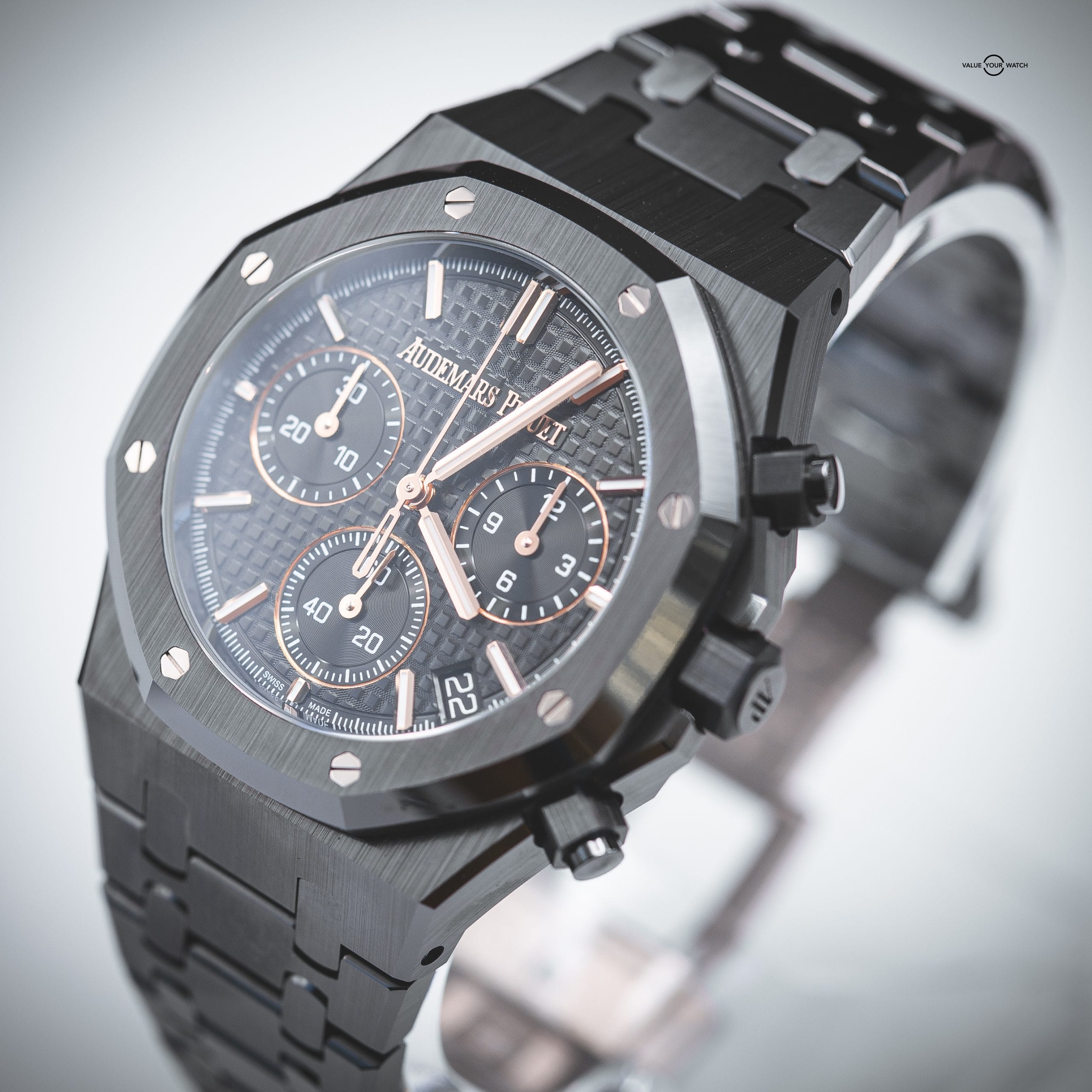 2023 Audemars Piguet Royal Oak Chronograph Black Ceramic (41mm, 26240CE.OO.1225CE.02) - Image 5
