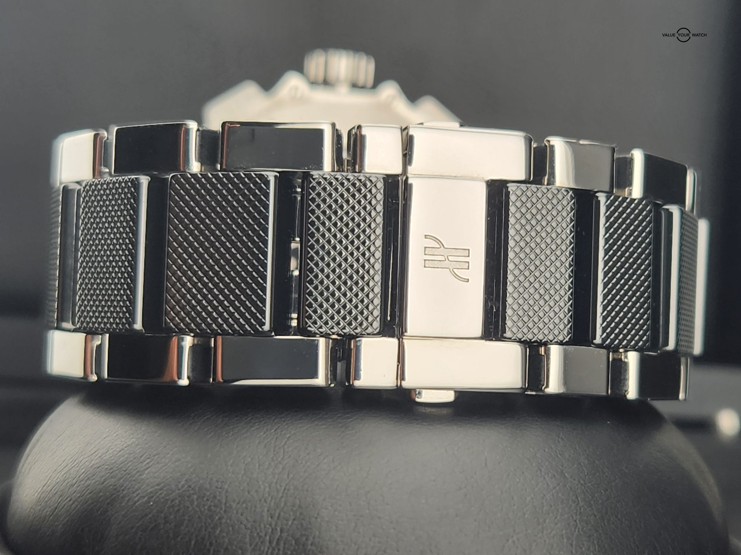 Hublot Big Bang 44mm Steel Ceramic Carbon Fiber Black Dial - Image 9