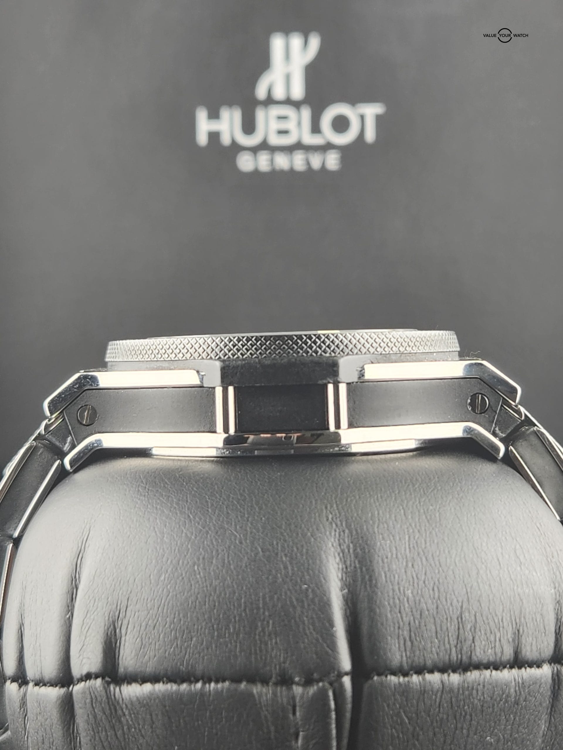 Hublot Big Bang 44mm Steel Ceramic Carbon Fiber Black Dial - Image 6