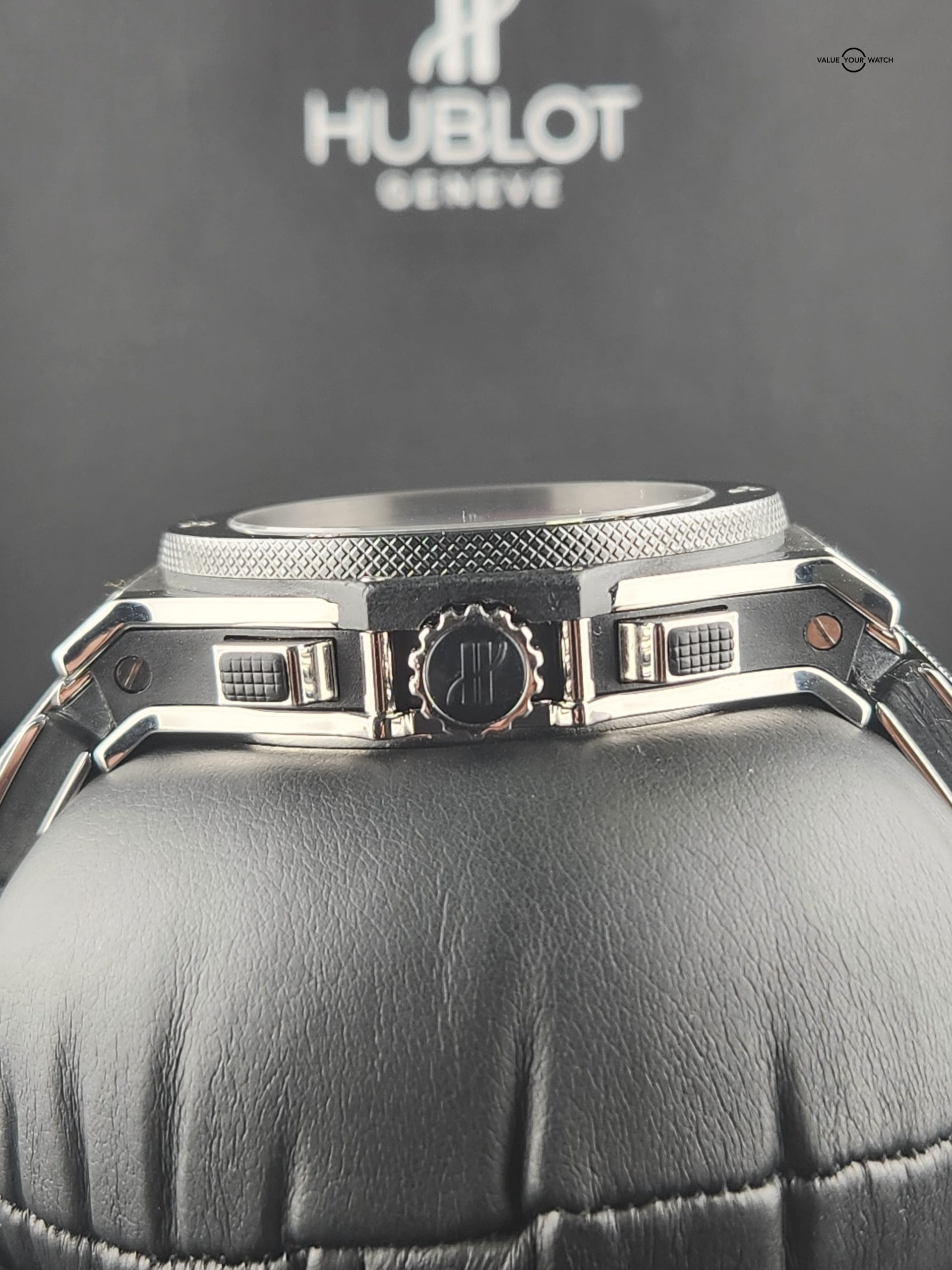 Hublot Big Bang 44mm Steel Ceramic Carbon Fiber Black Dial - Image 5