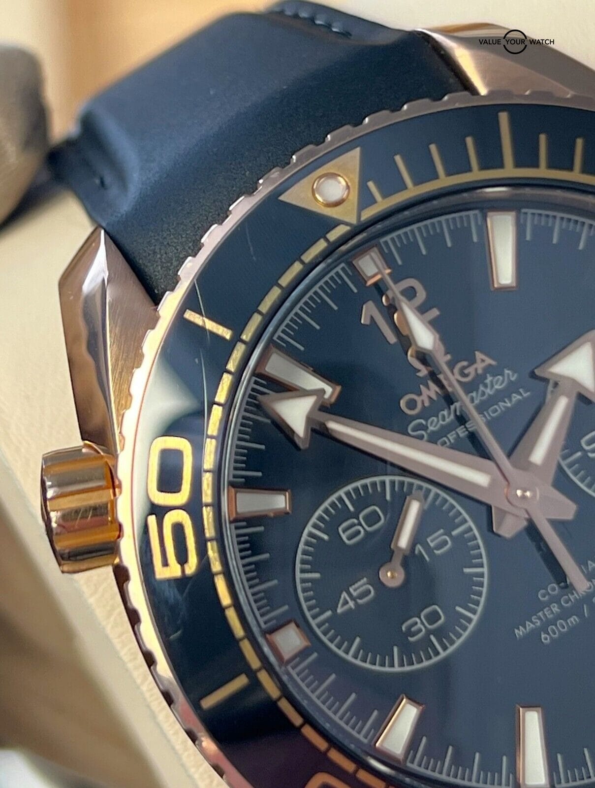 Omega Seamaster Planet Ocean Sedna Gold 45.5mm Black Dial 600m BOXES/PAPERS! - Image 6