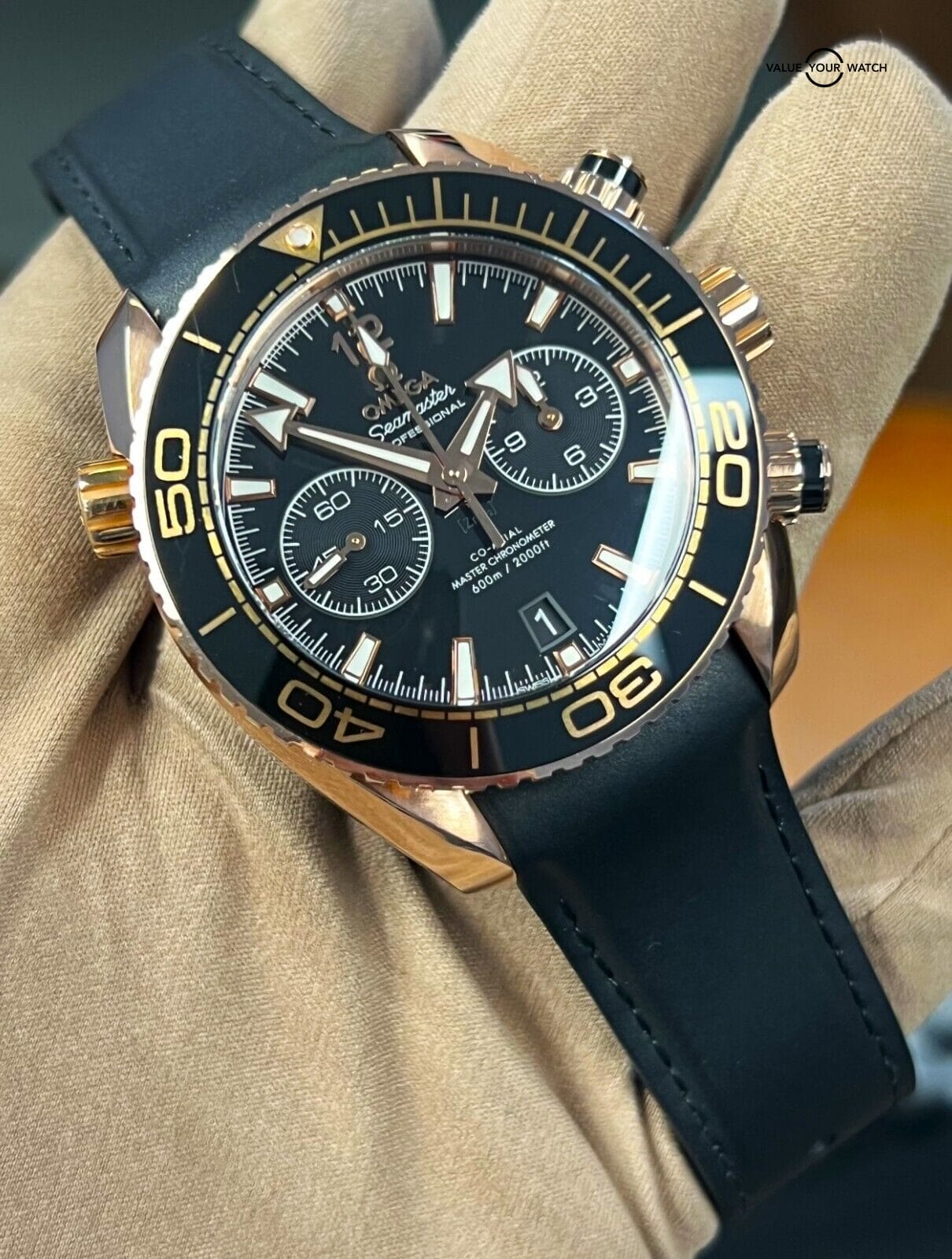Omega Seamaster Planet Ocean Sedna Gold 45.5mm Black Dial 600m BOXES/PAPERS! - Image 8