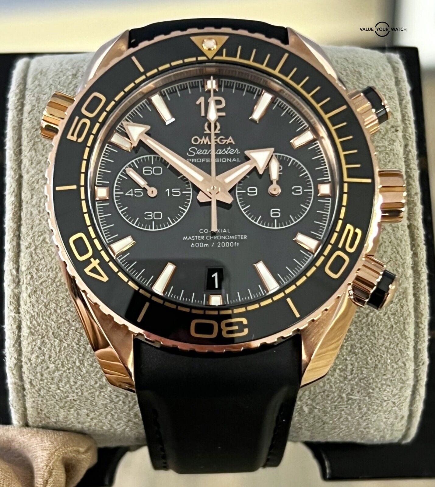 Omega Seamaster Planet Ocean Sedna Gold 45.5mm Black Dial 600m BOXES/PAPERS! - Image 9