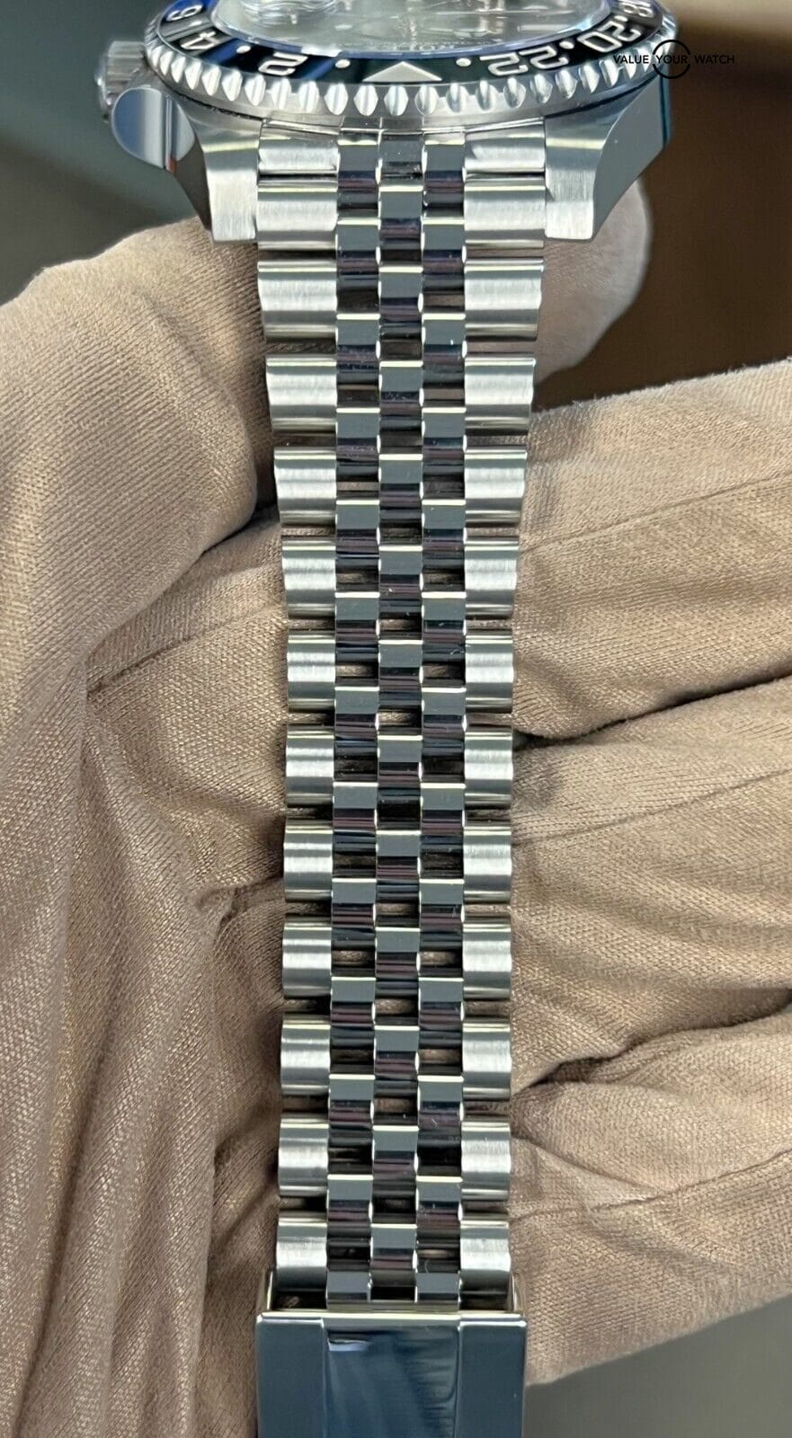 Rolex GMT Master II 126710BLNR Jubilee “Batgirl: 2019 BOXES/PAPERS! - Image 16