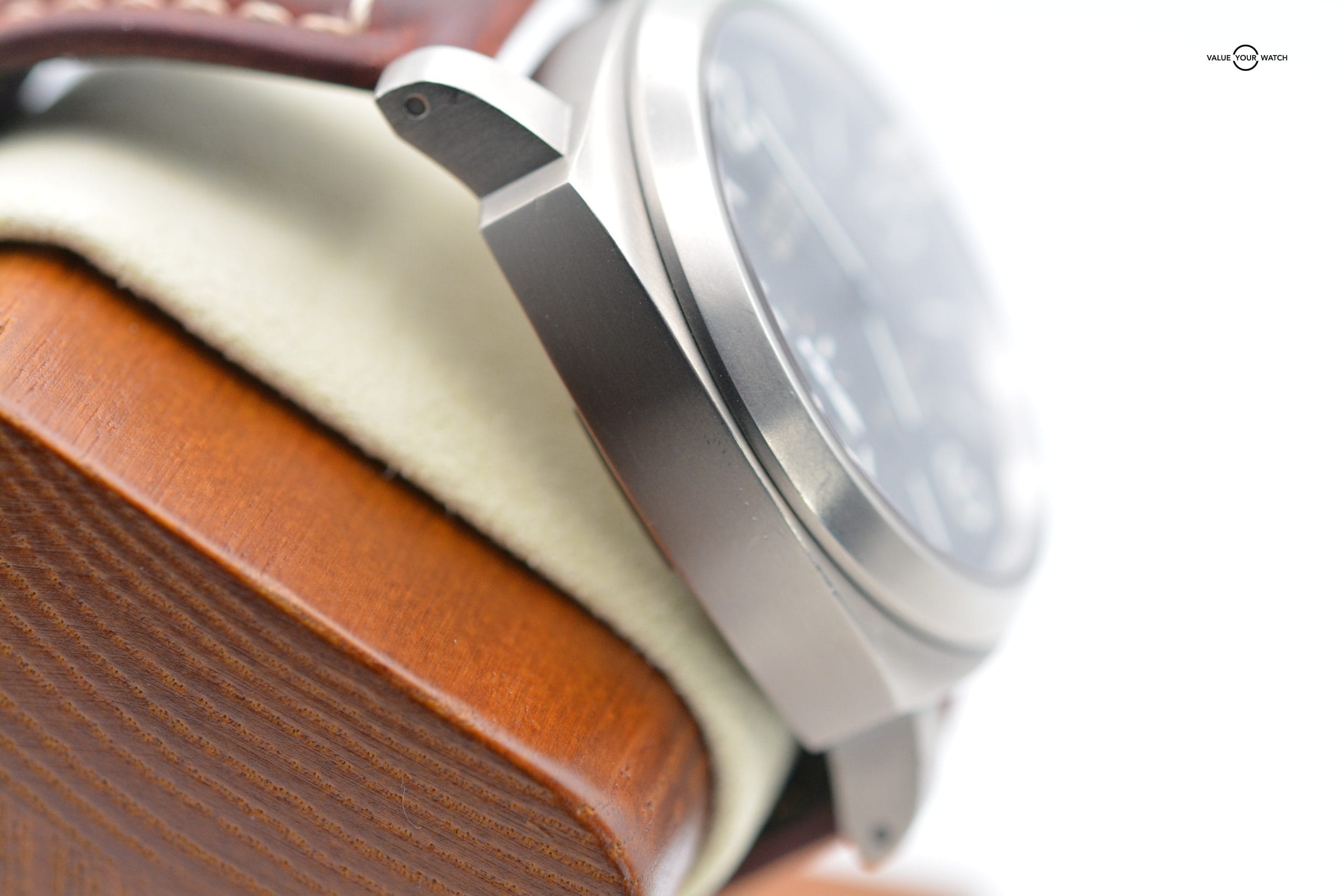 Panerai Luminor Marina PAM00564 8 Day - Image 4