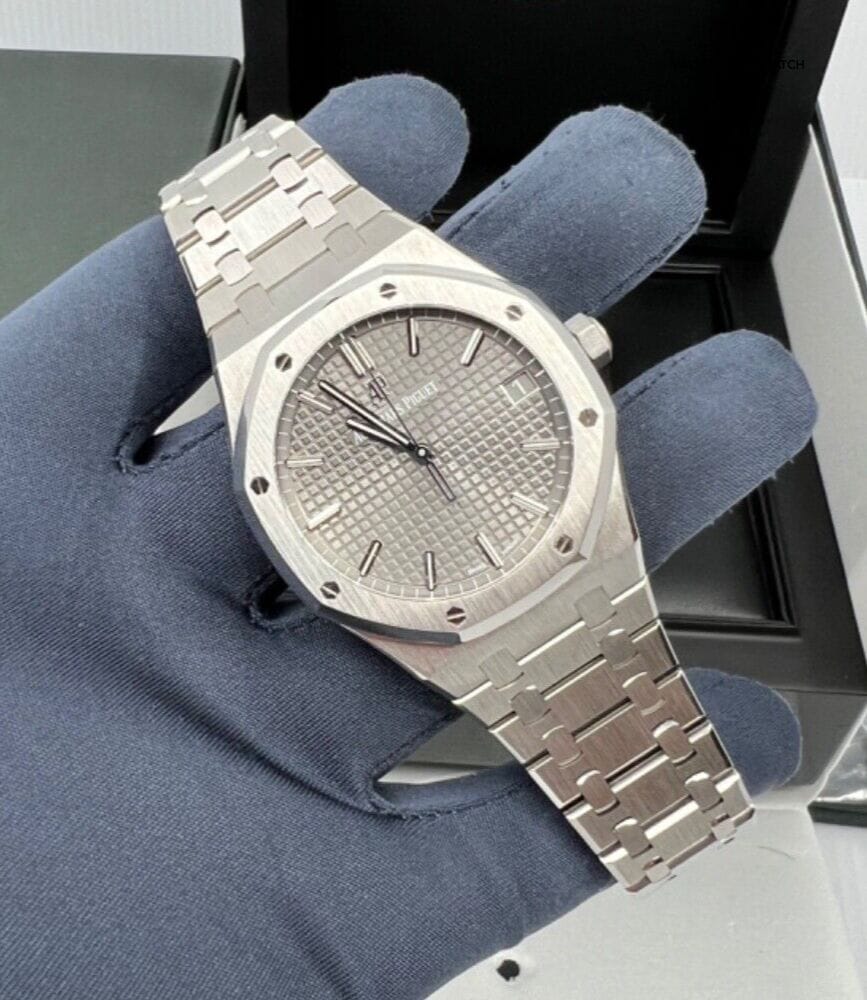 Box Papers Audemars Piguet Royal Oak 41mm 15500ST.OO.1220ST.02 Grey Dial in Stee
