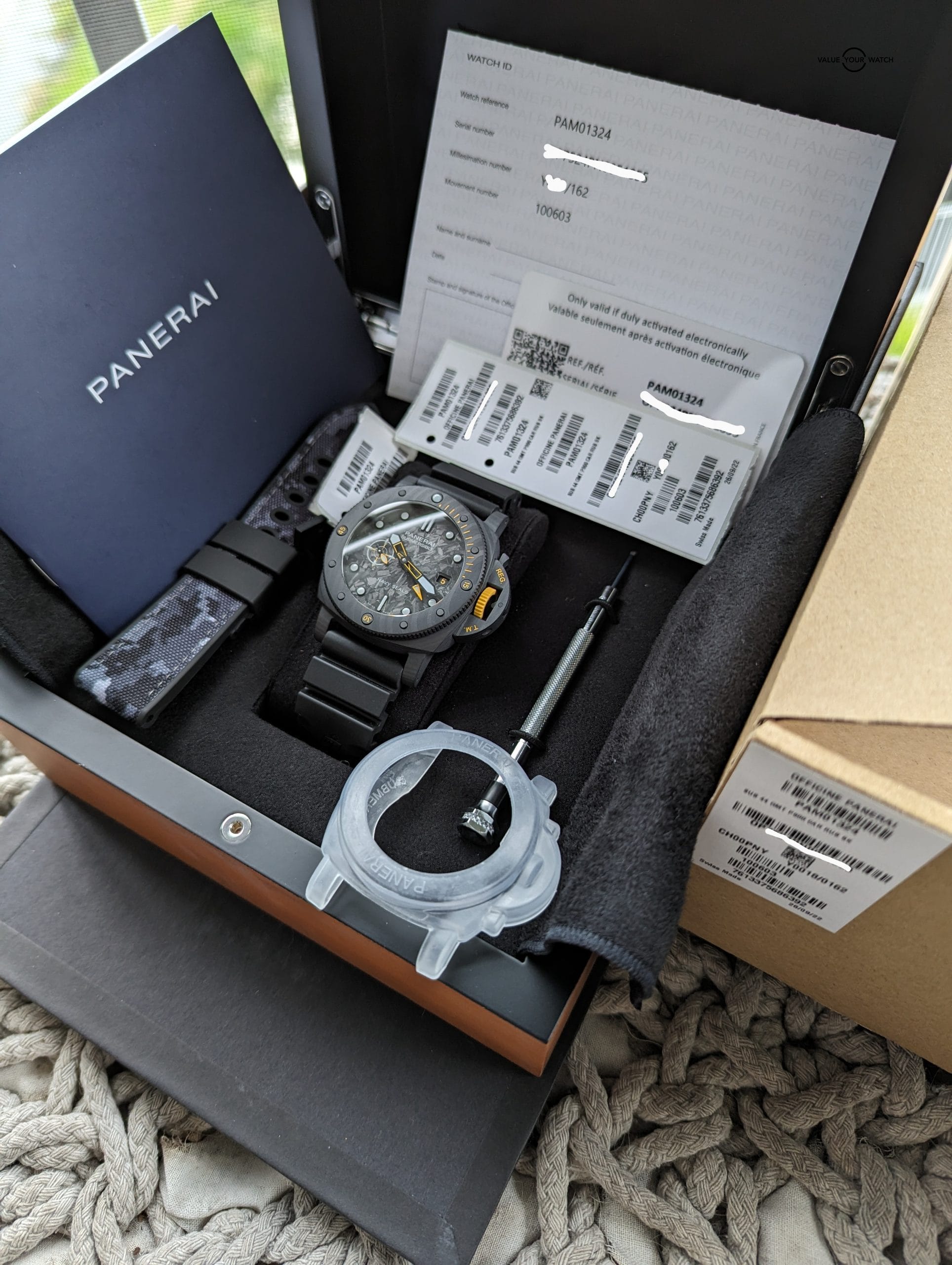 Panerai Luminor Submersible 44mm Navy Seals Ltd. Ed. PAM01324 - Image 10