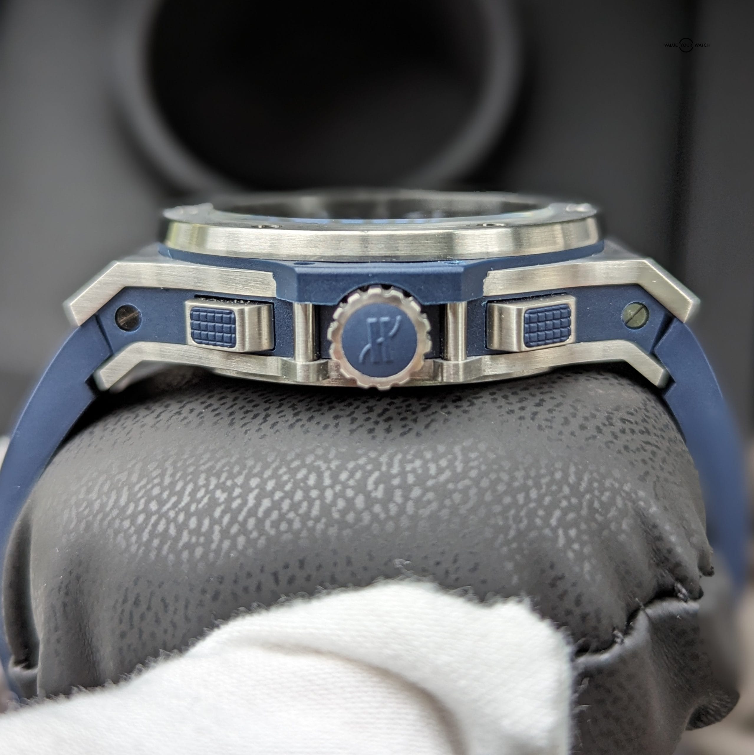 Hublot Big Bang Original Steel Blue 44mm MINT 301.SX.7170.LR w/Box+ Card - Image 7