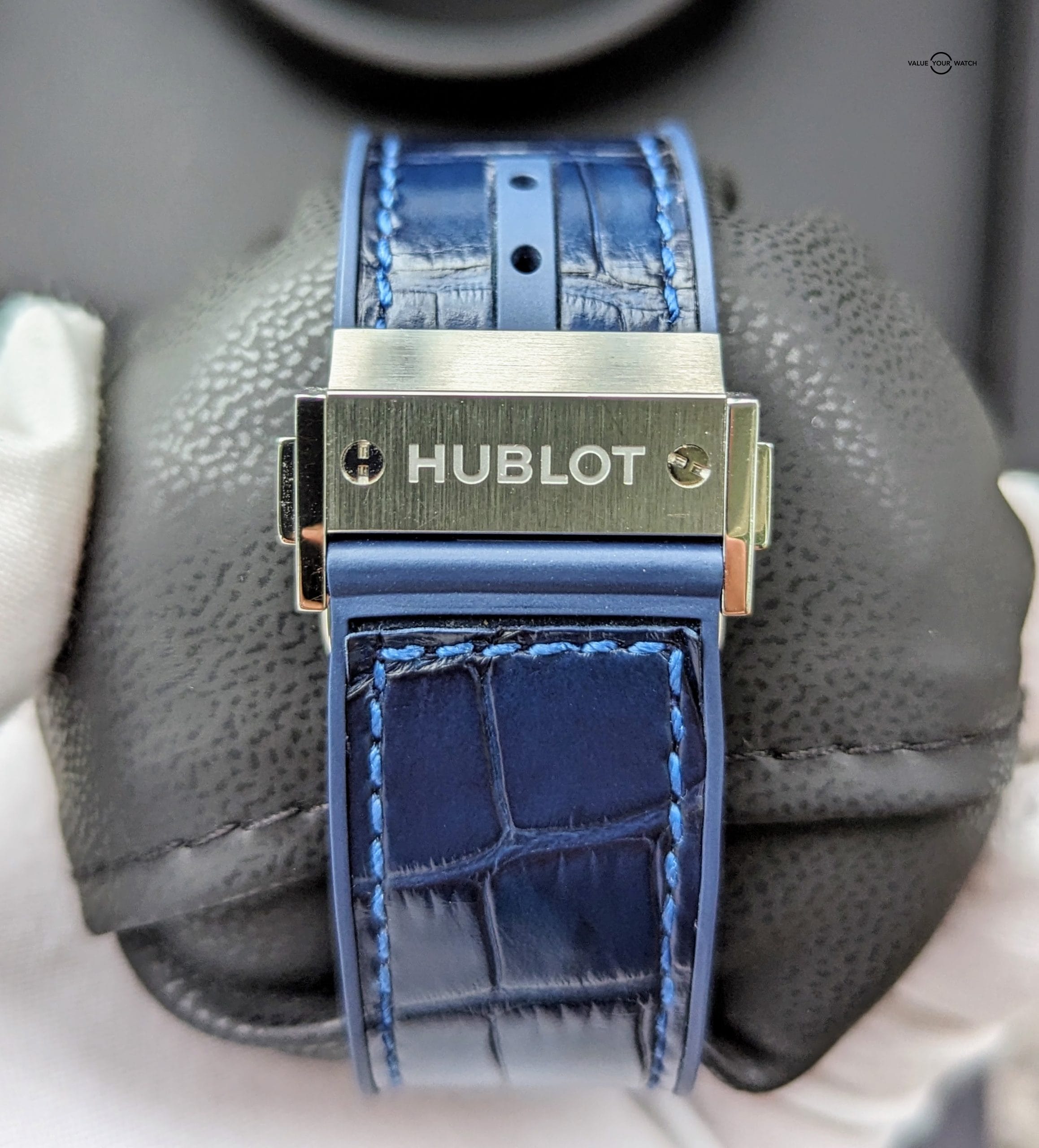 Hublot Big Bang Original Steel Blue 44mm MINT 301.SX.7170.LR w/Box+ Card - Image 9