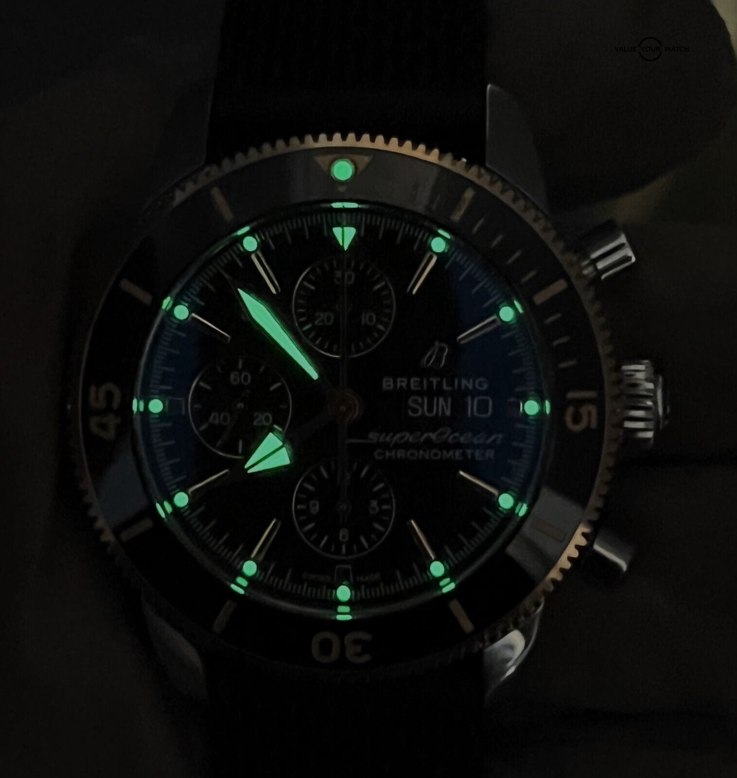 Breitling Superocean Heritage II Chronograph 44mm Black Dial BOXES/PAPERS! - Image 4