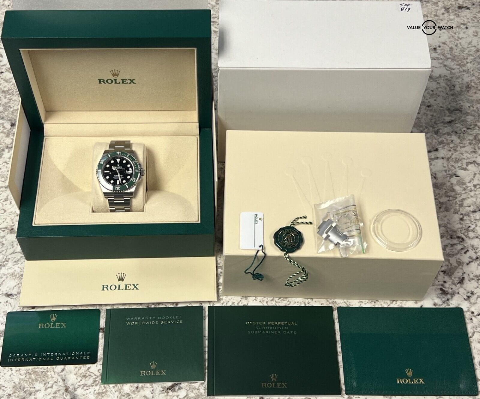 Rolex Submariner Date 41 126610LV Green Kermit 2021 BOXES/PAPERS! - Image 10