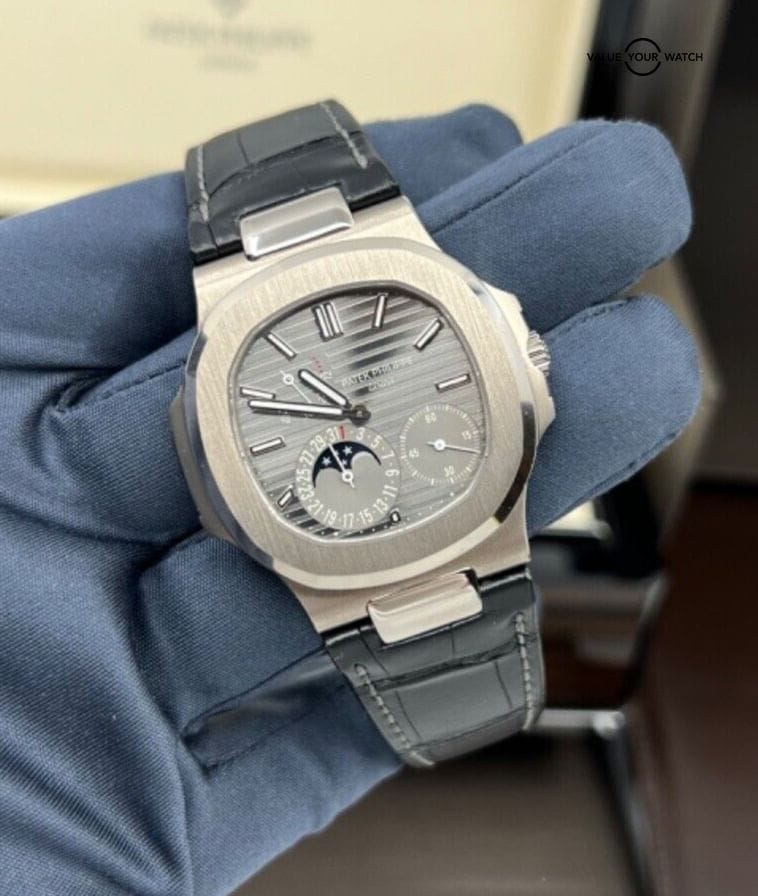 2021 Unworn New Grey Dial Patek Philippe Nautilus 18k White Gold Moonphase 5712G