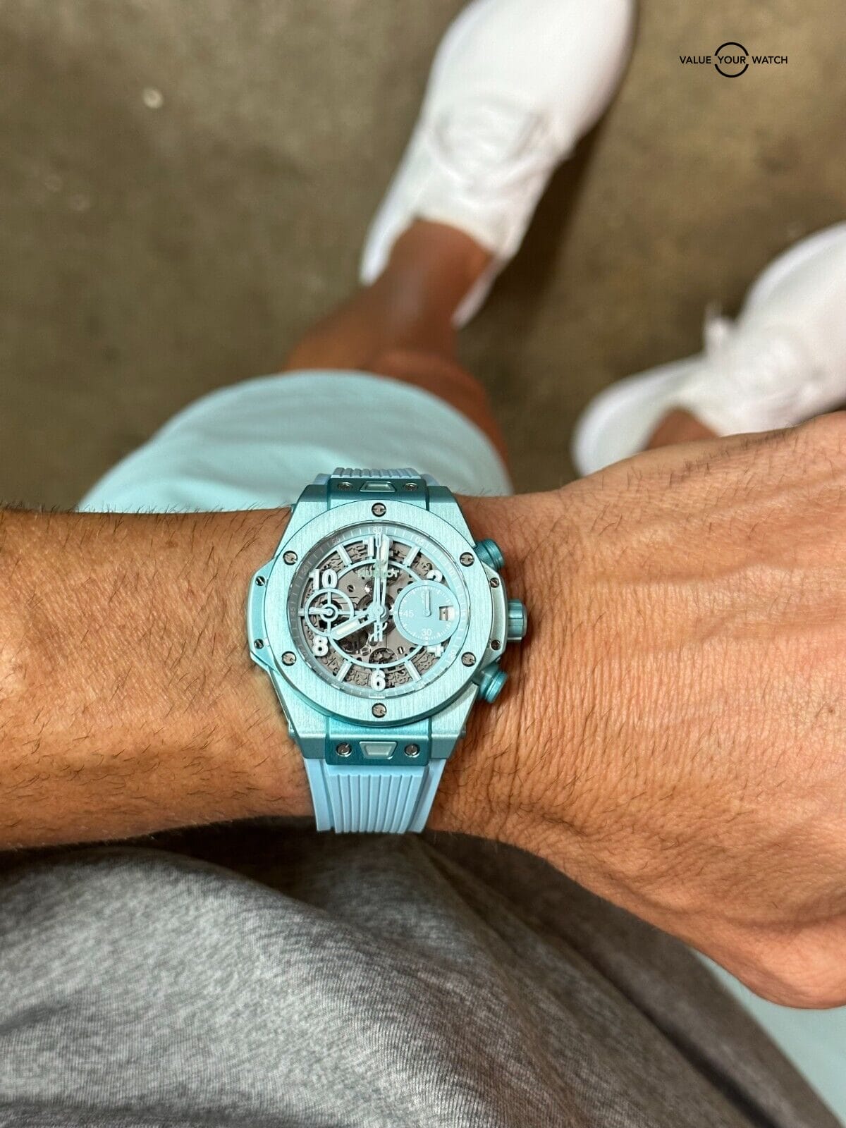 Hublot Big Bang Unico Summer 42mm Limited Edition in Tiffany Blue - Full Set - Image 4