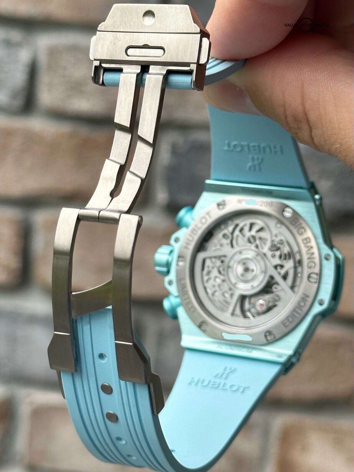 Hublot Big Bang Unico Summer 42mm Limited Edition in Tiffany Blue - Full Set - Image 7