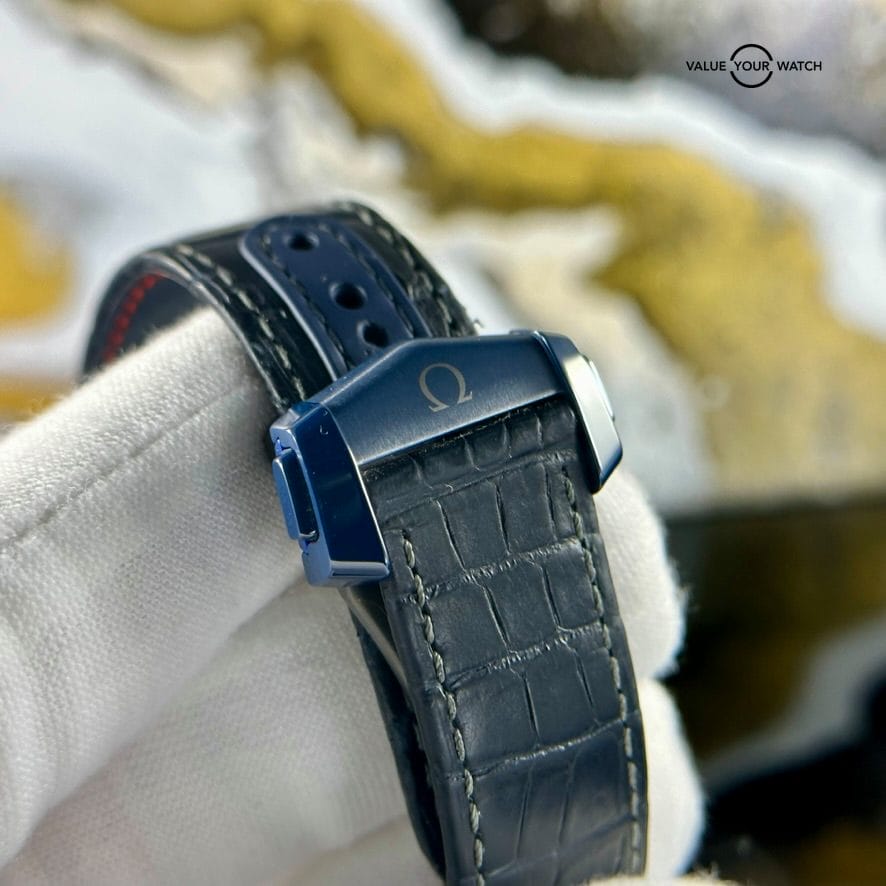 Omega Speedmaster Blue Side Of The Moon Moonphase Box/Papers 304.93.44.52.03.001 - Image 7