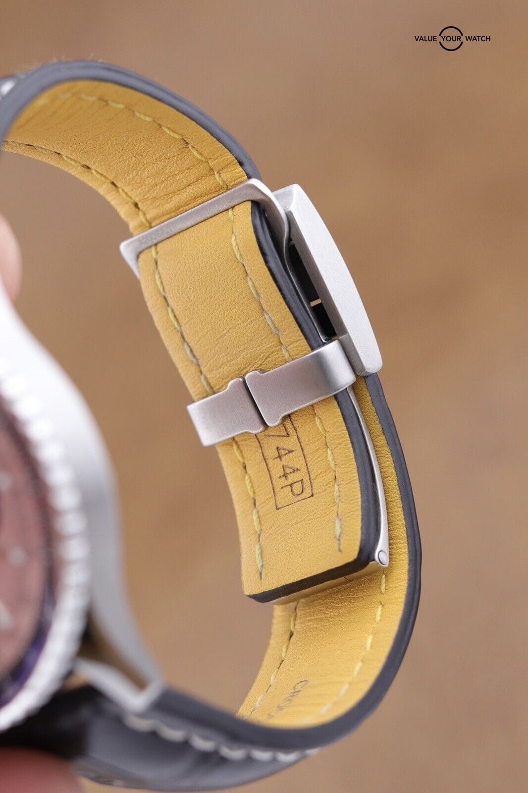 Breitling Navitimer Chronograph Silver Dial Stainless Steel Men's Wristwatch - Image 6